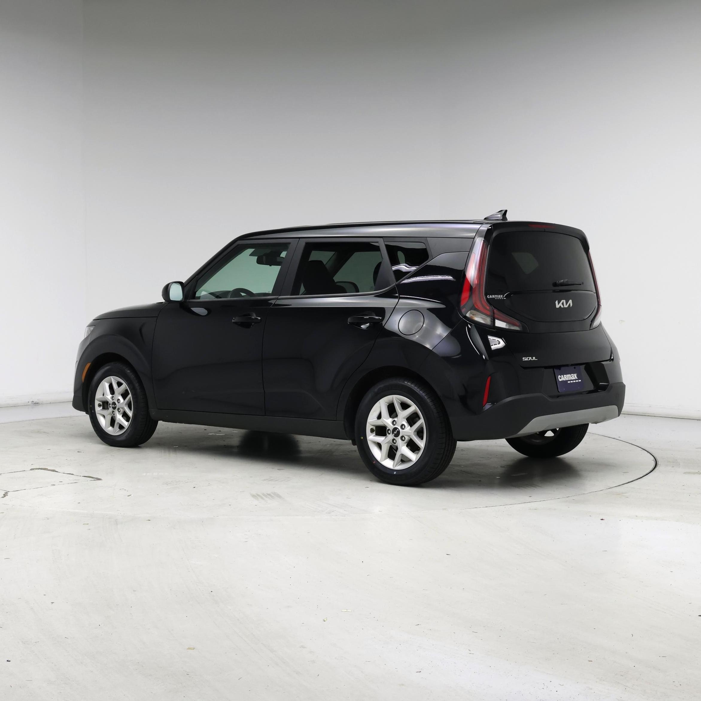 Thumbnail: 2023 Kia Soul - 2