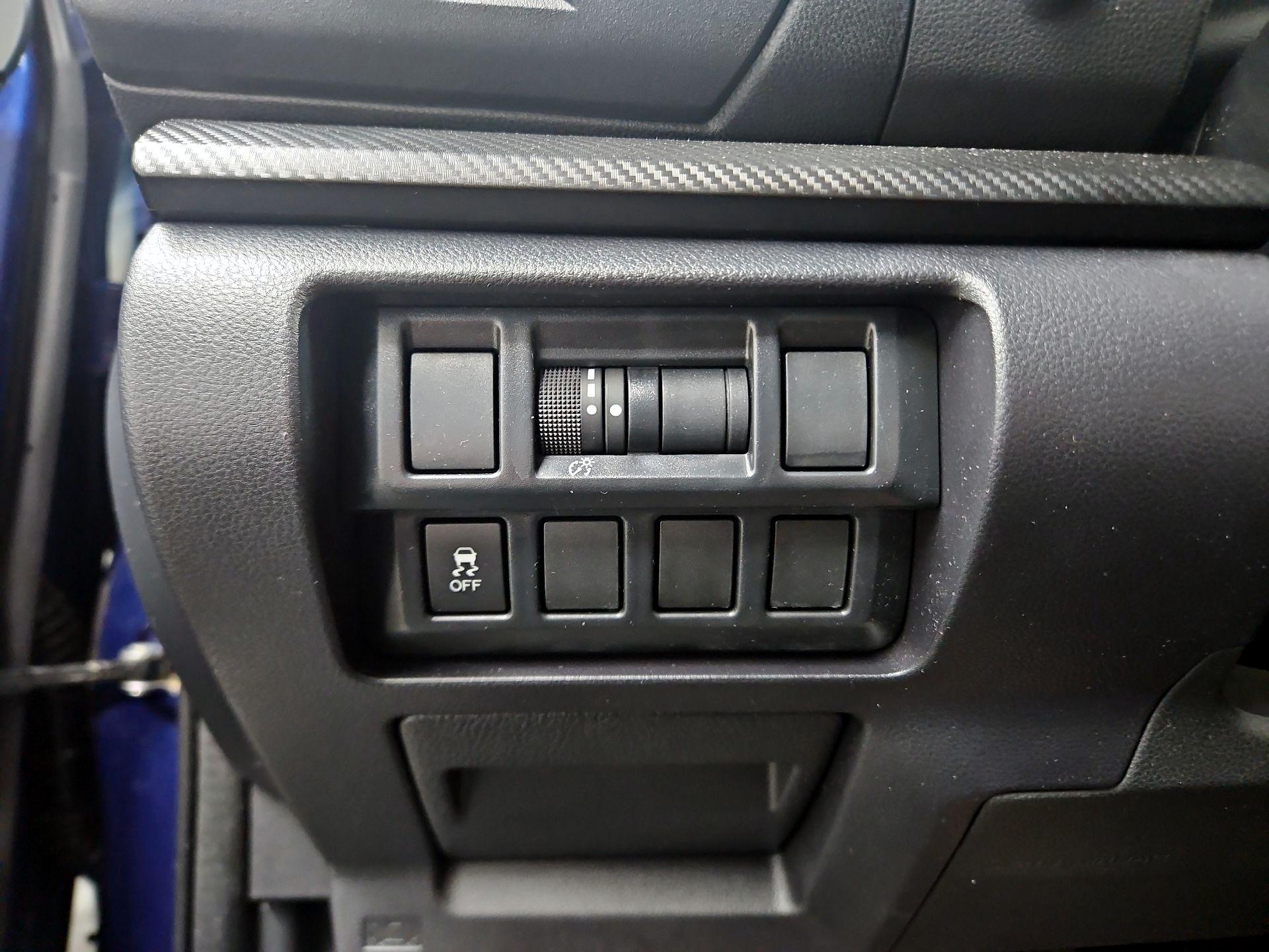 Thumbnail: 2017 Subaru Impreza - 13