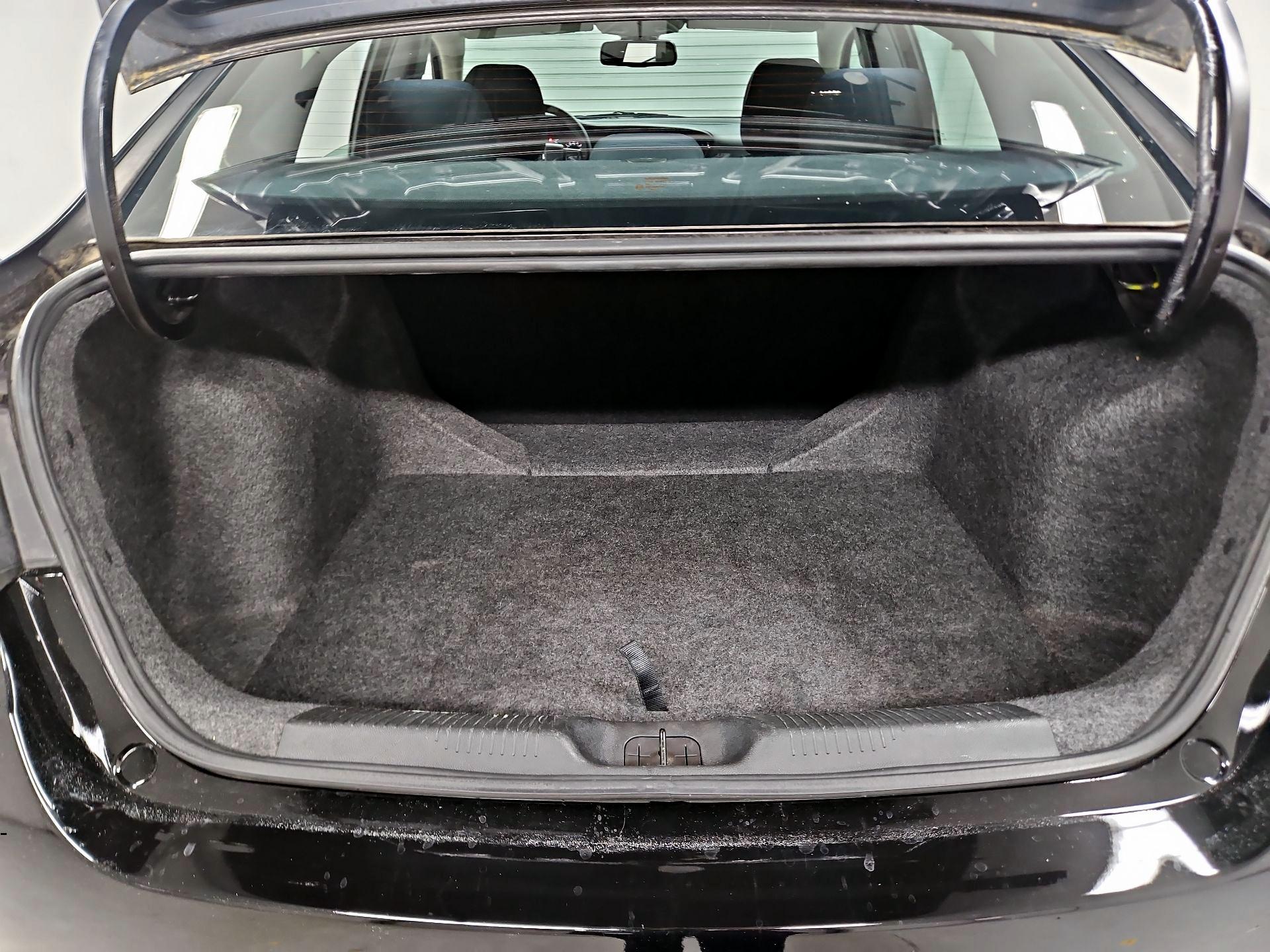 Thumbnail: 2016 Dodge Dart - 19