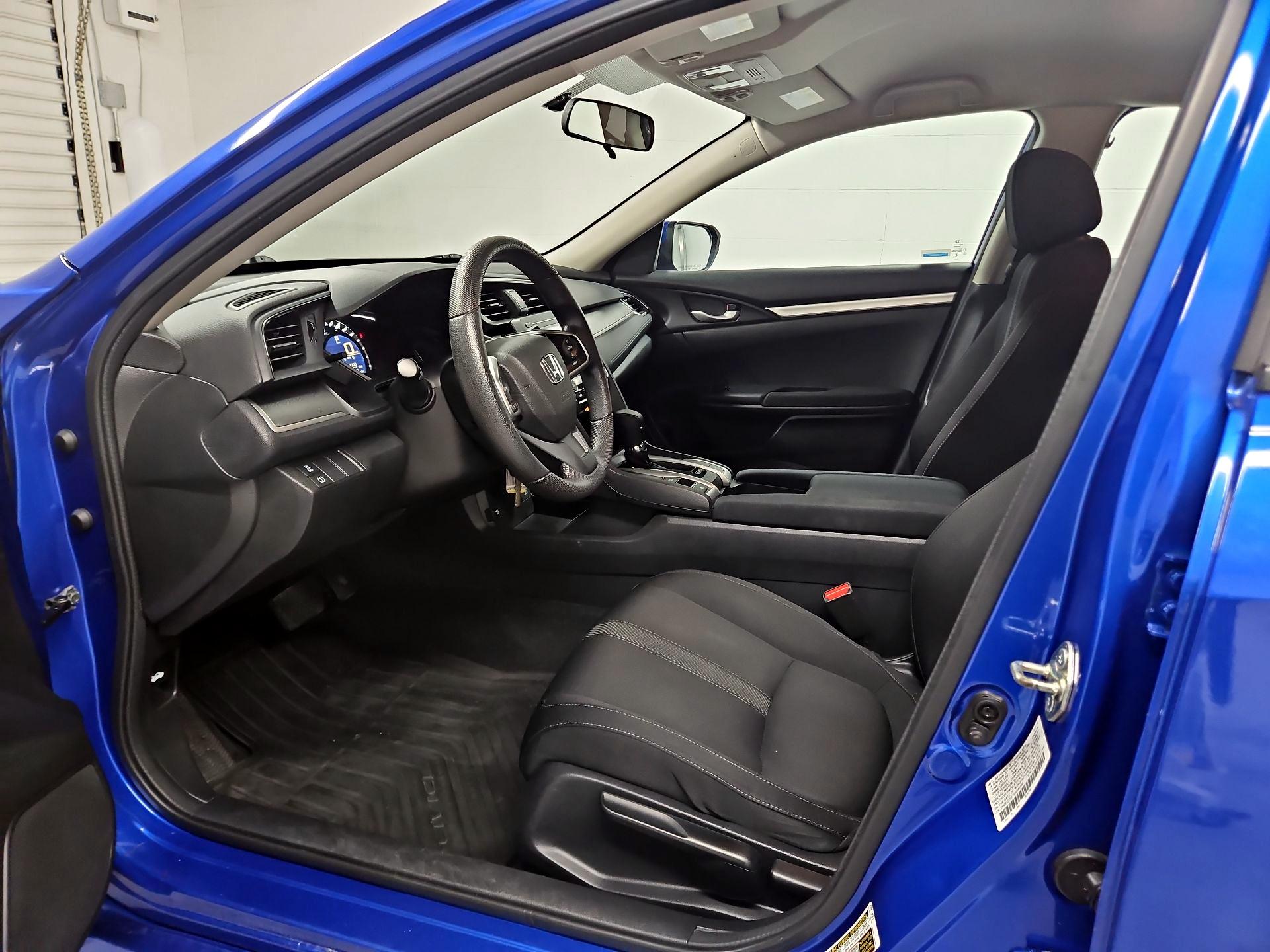 Thumbnail: 2016 Honda Civic - 11