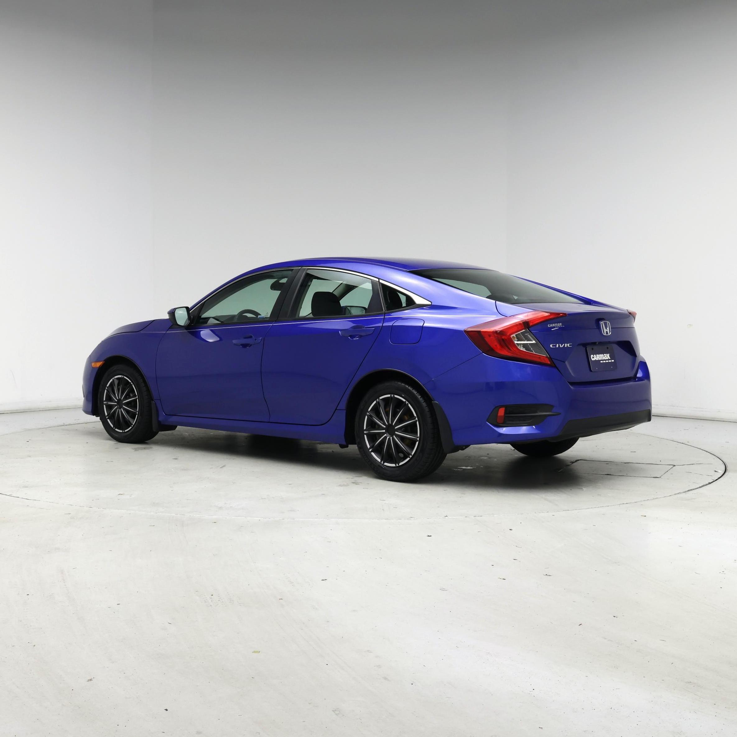 Thumbnail: 2016 Honda Civic - 2