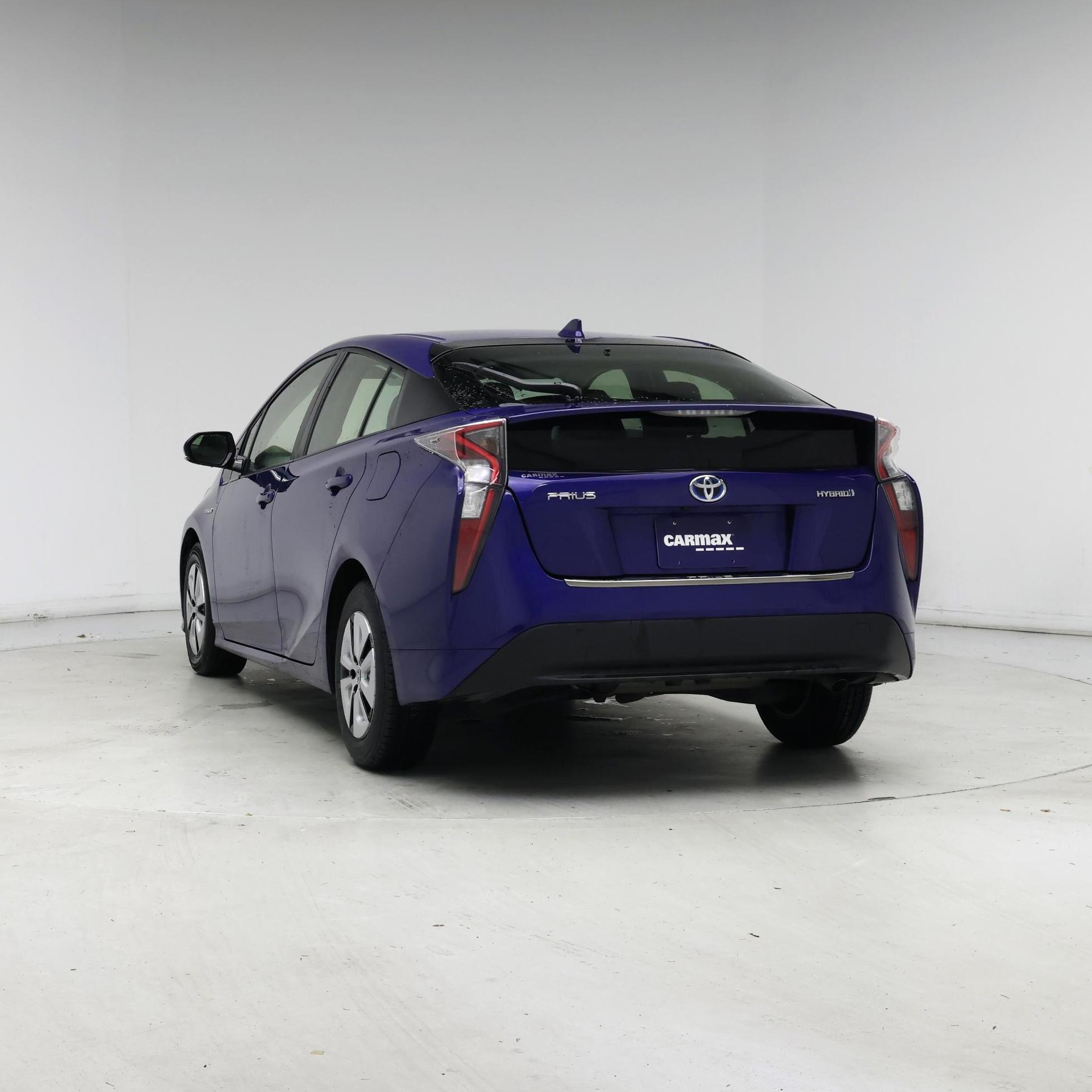 Thumbnail: 2016 Toyota Prius - 6