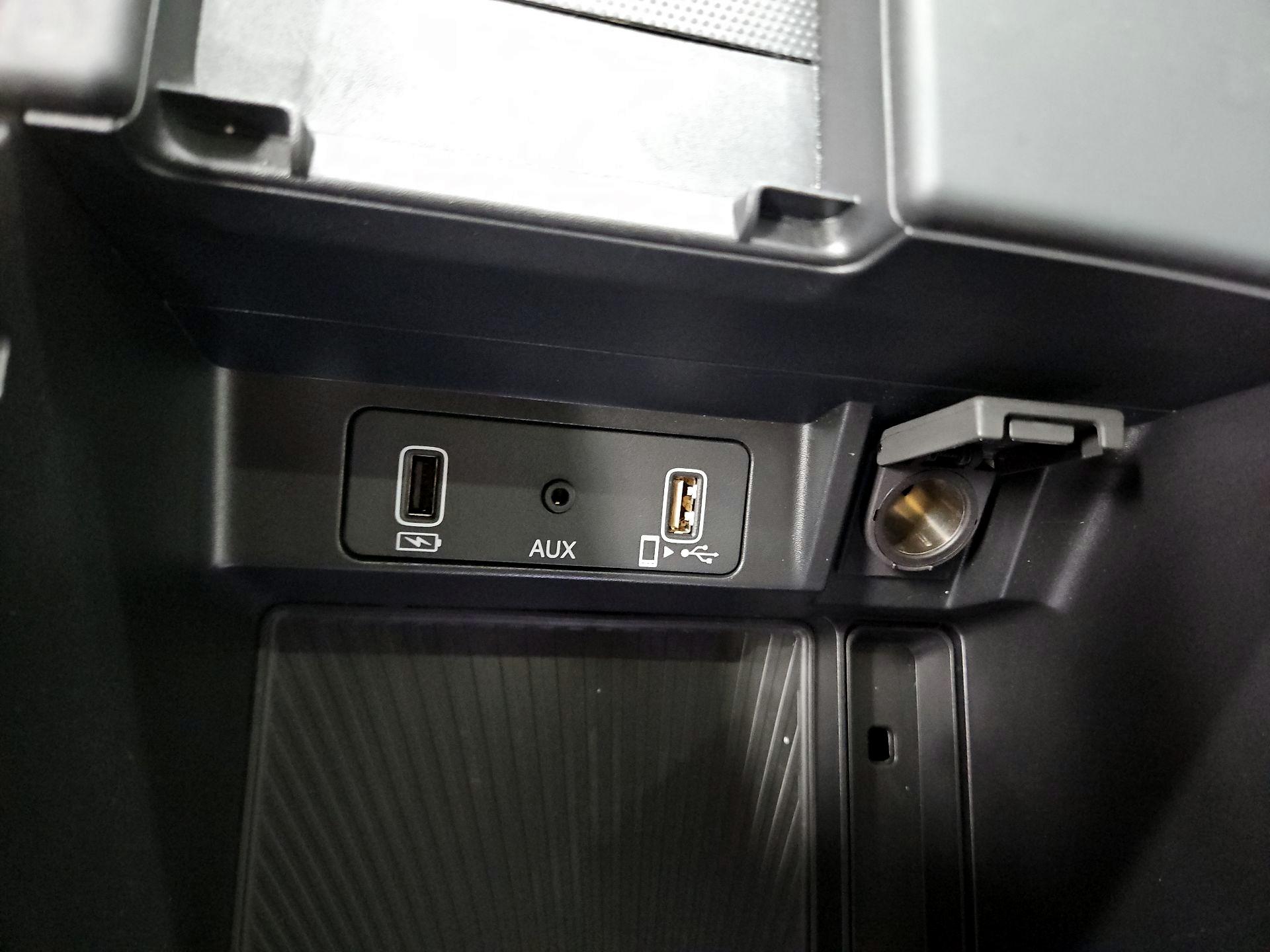 Thumbnail: 2023 Acura TLX - 19