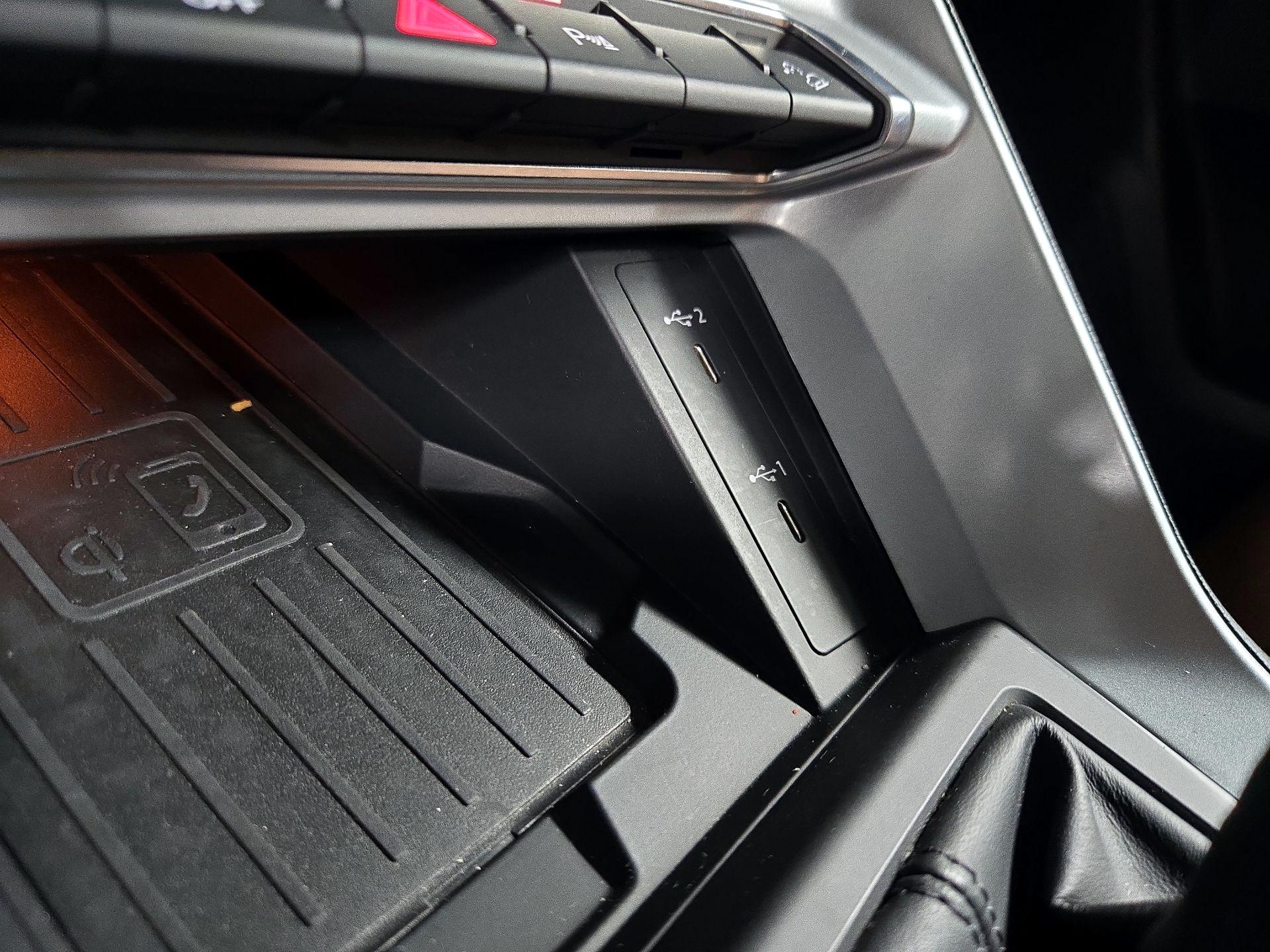 Thumbnail: 2022 Audi Q3 - 19