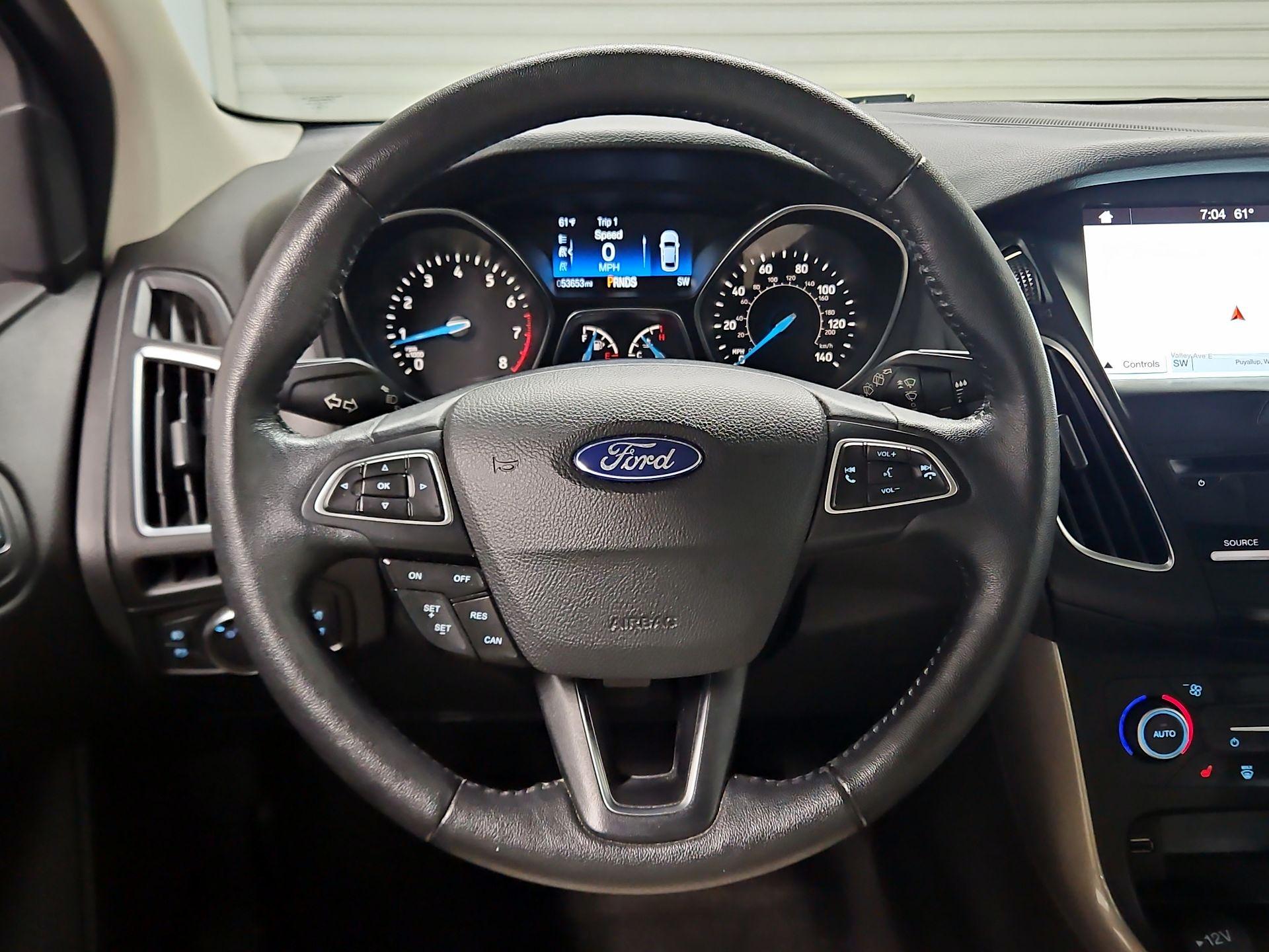 Thumbnail: 2018 Ford Focus - 10