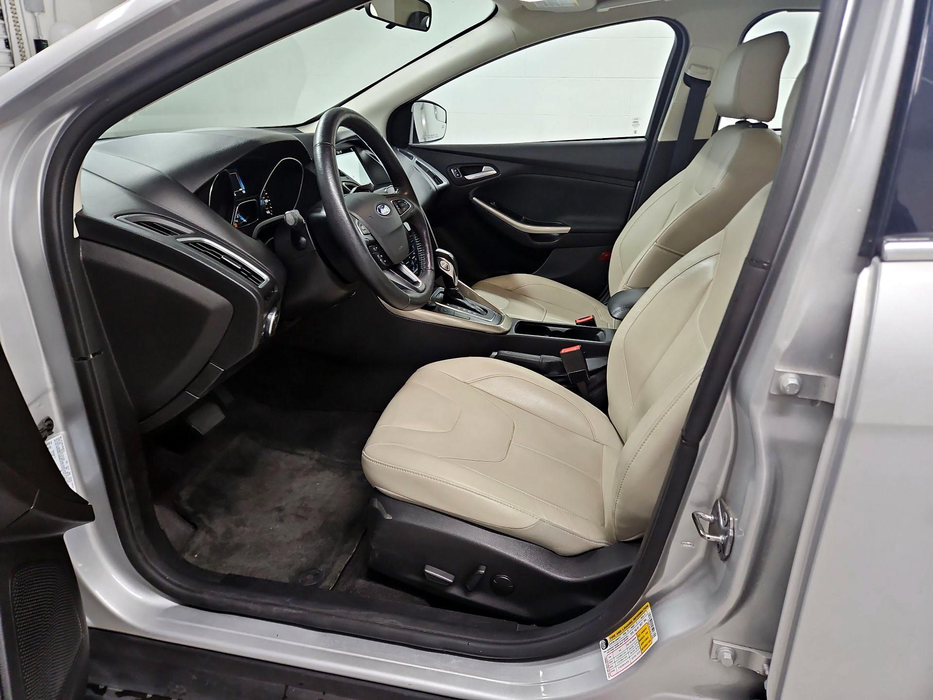 Thumbnail: 2018 Ford Focus - 11