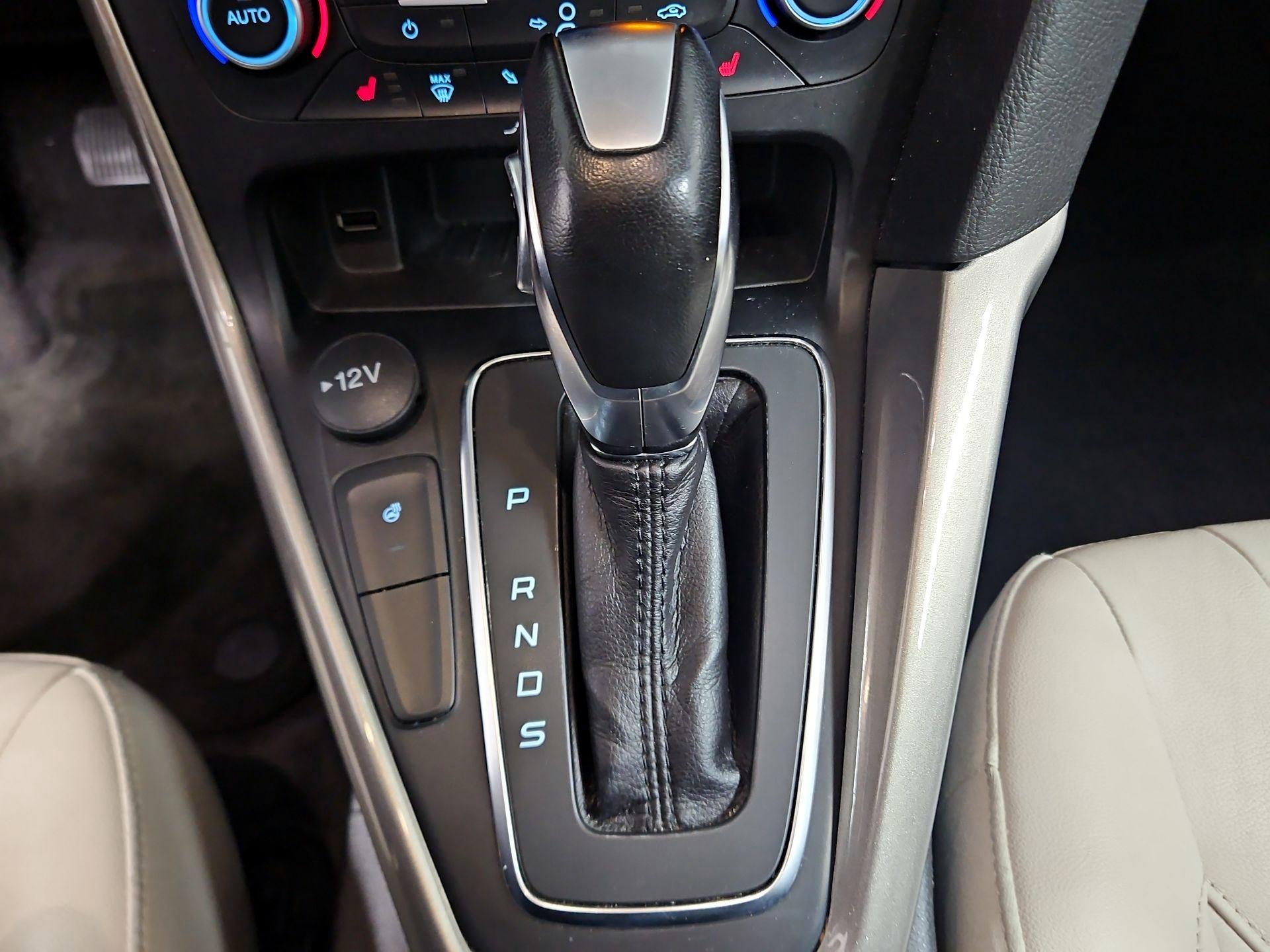 Thumbnail: 2018 Ford Focus - 18