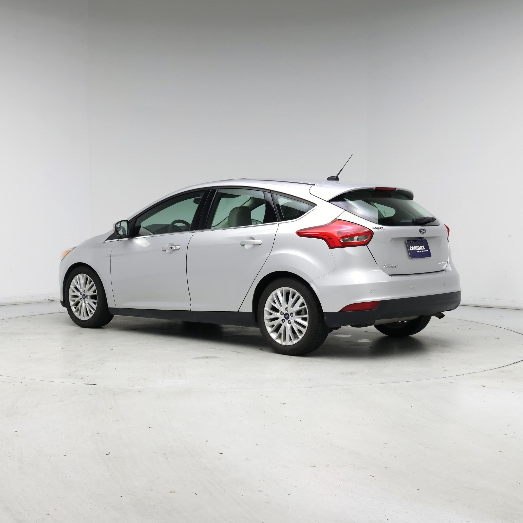 Thumbnail: 2018 Ford Focus - 2