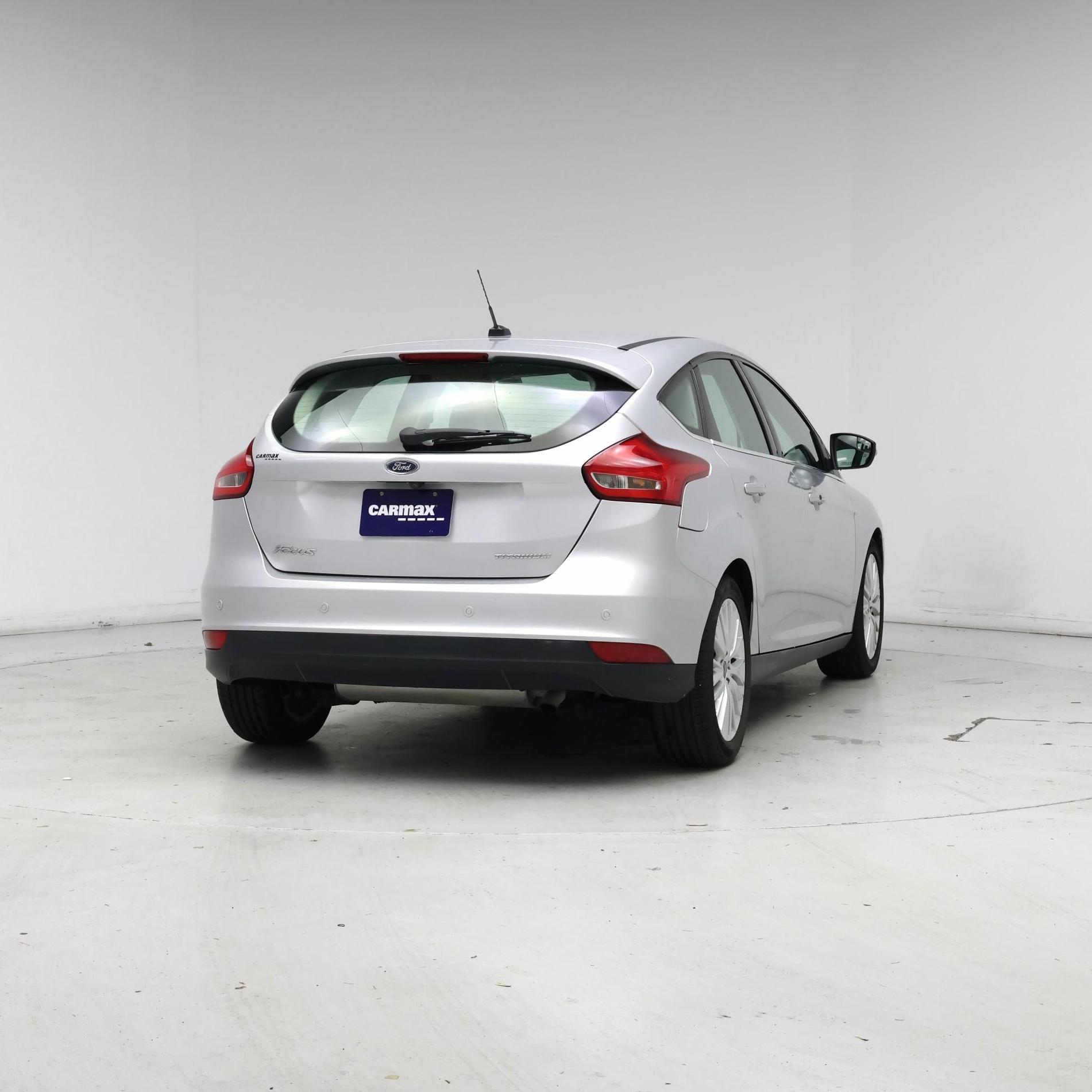 Thumbnail: 2018 Ford Focus - 8