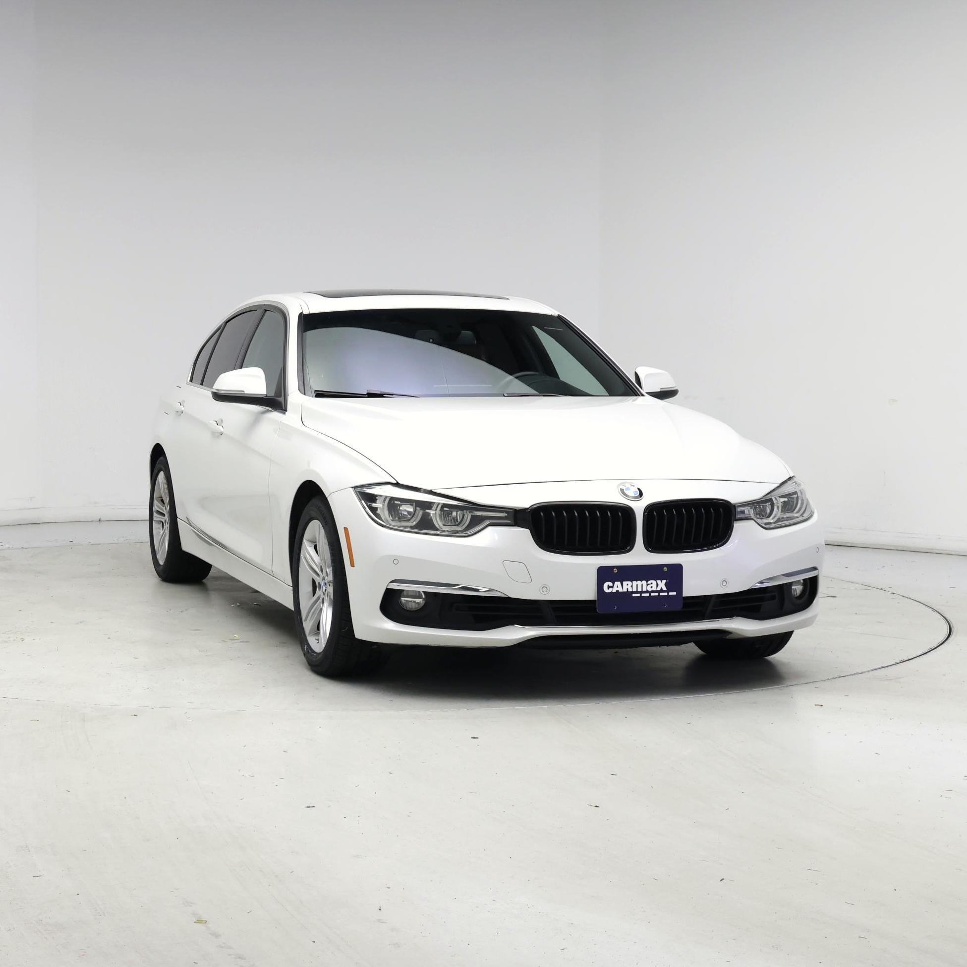 Thumbnail: 2016 BMW 3 Series - 5