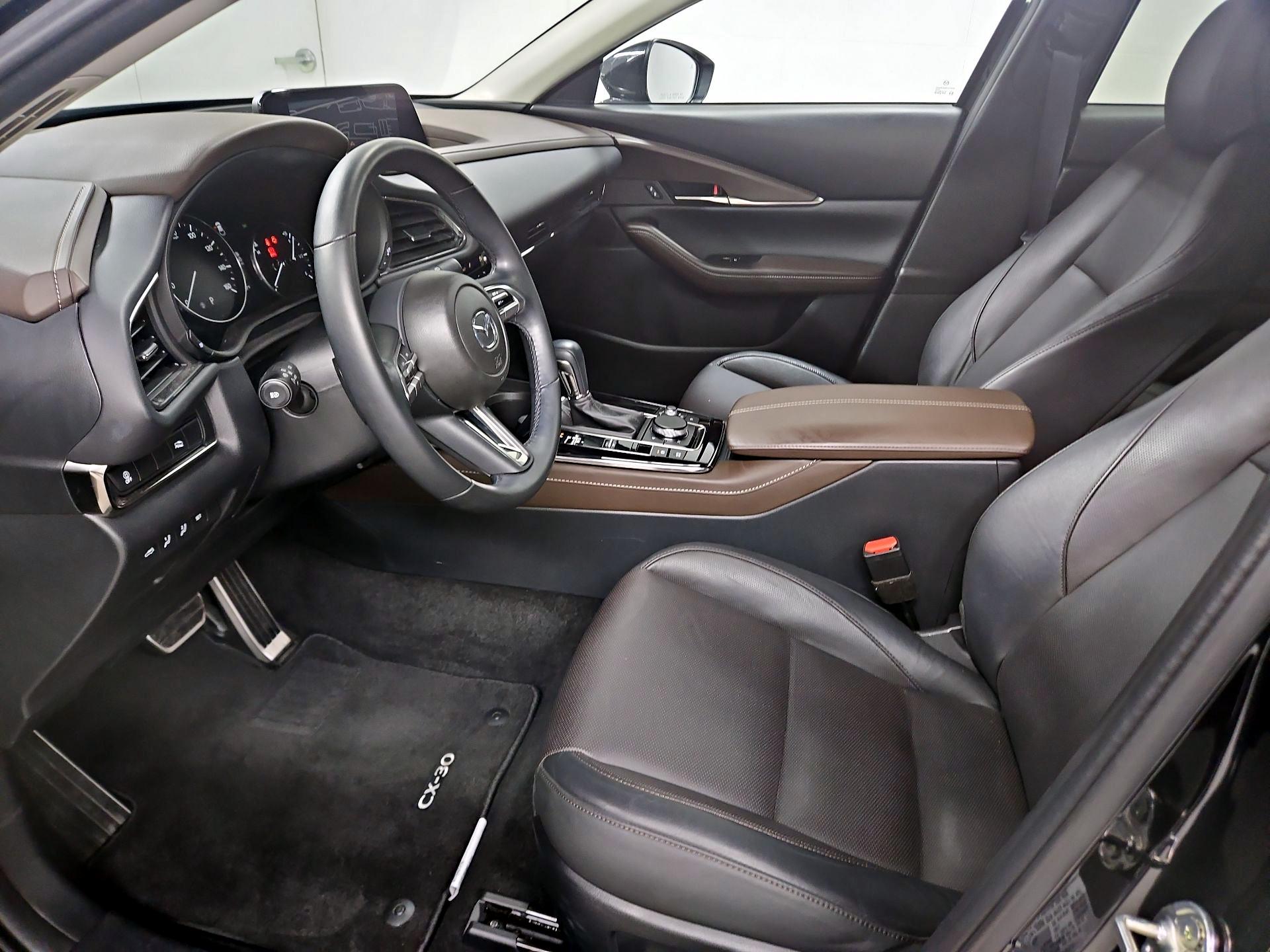 Thumbnail: 2023 Mazda CX-30 - 11