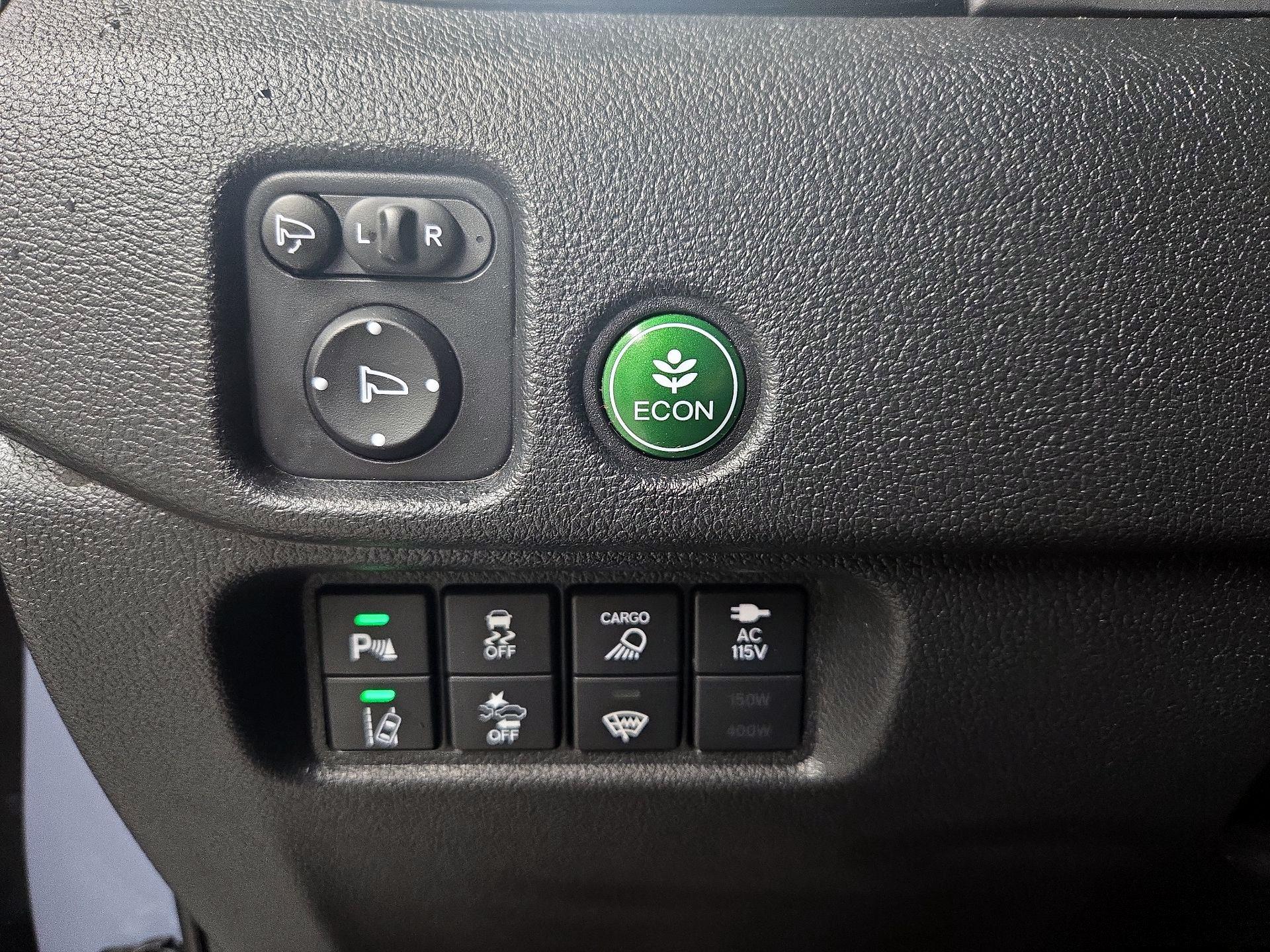 Thumbnail: 2025 Honda Ridgeline - 13