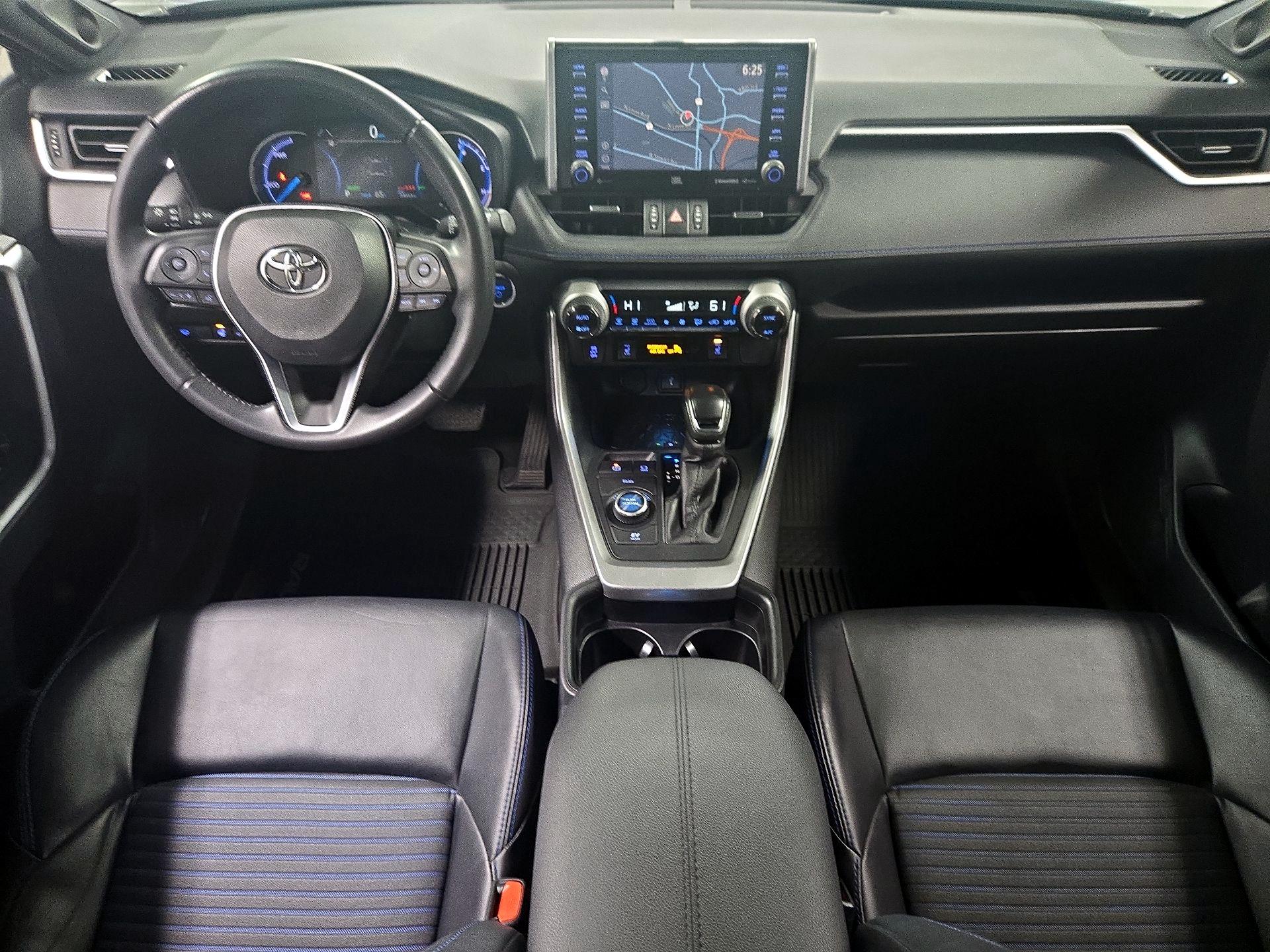 Thumbnail: 2020 Toyota RAV4 - 9