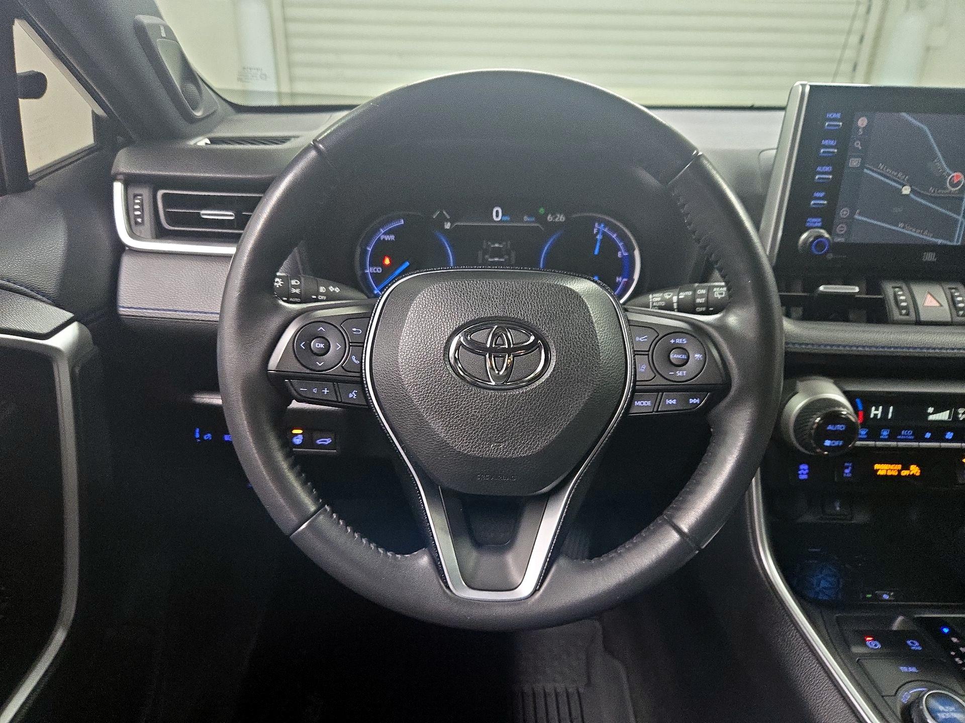 Thumbnail: 2020 Toyota RAV4 - 10