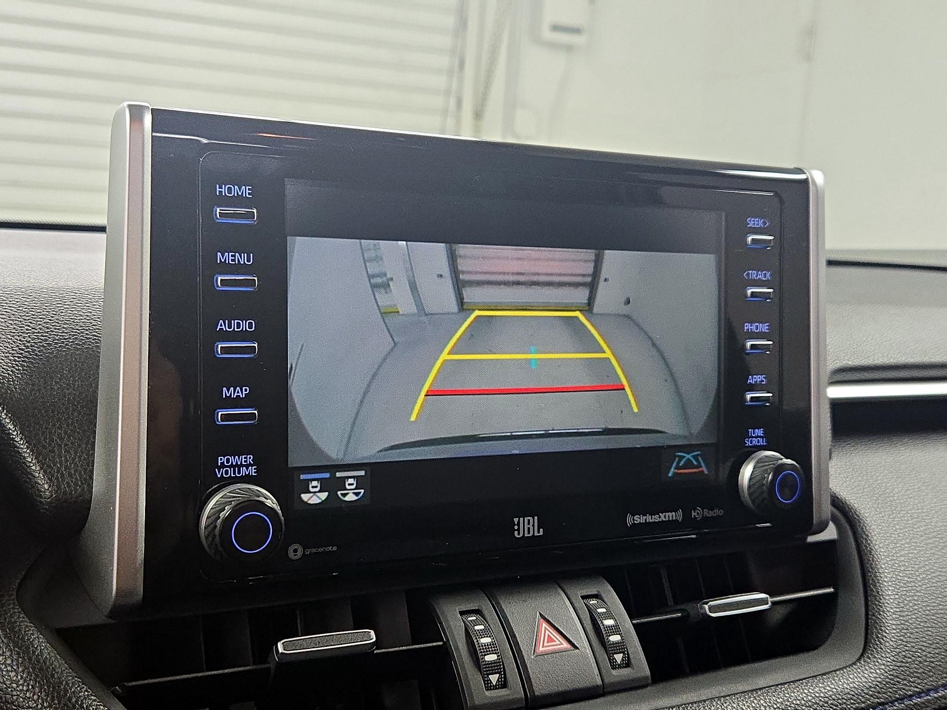 Thumbnail: 2020 Toyota RAV4 - 15