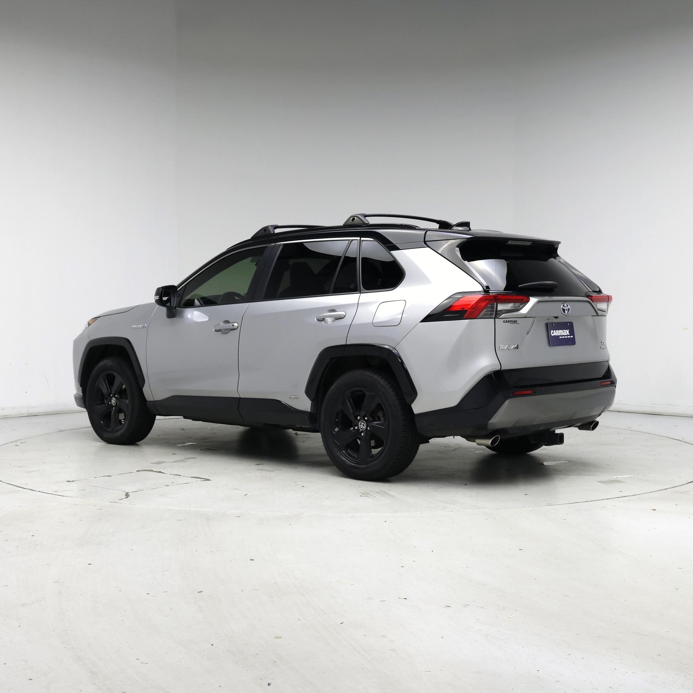 Thumbnail: 2020 Toyota RAV4 - 2