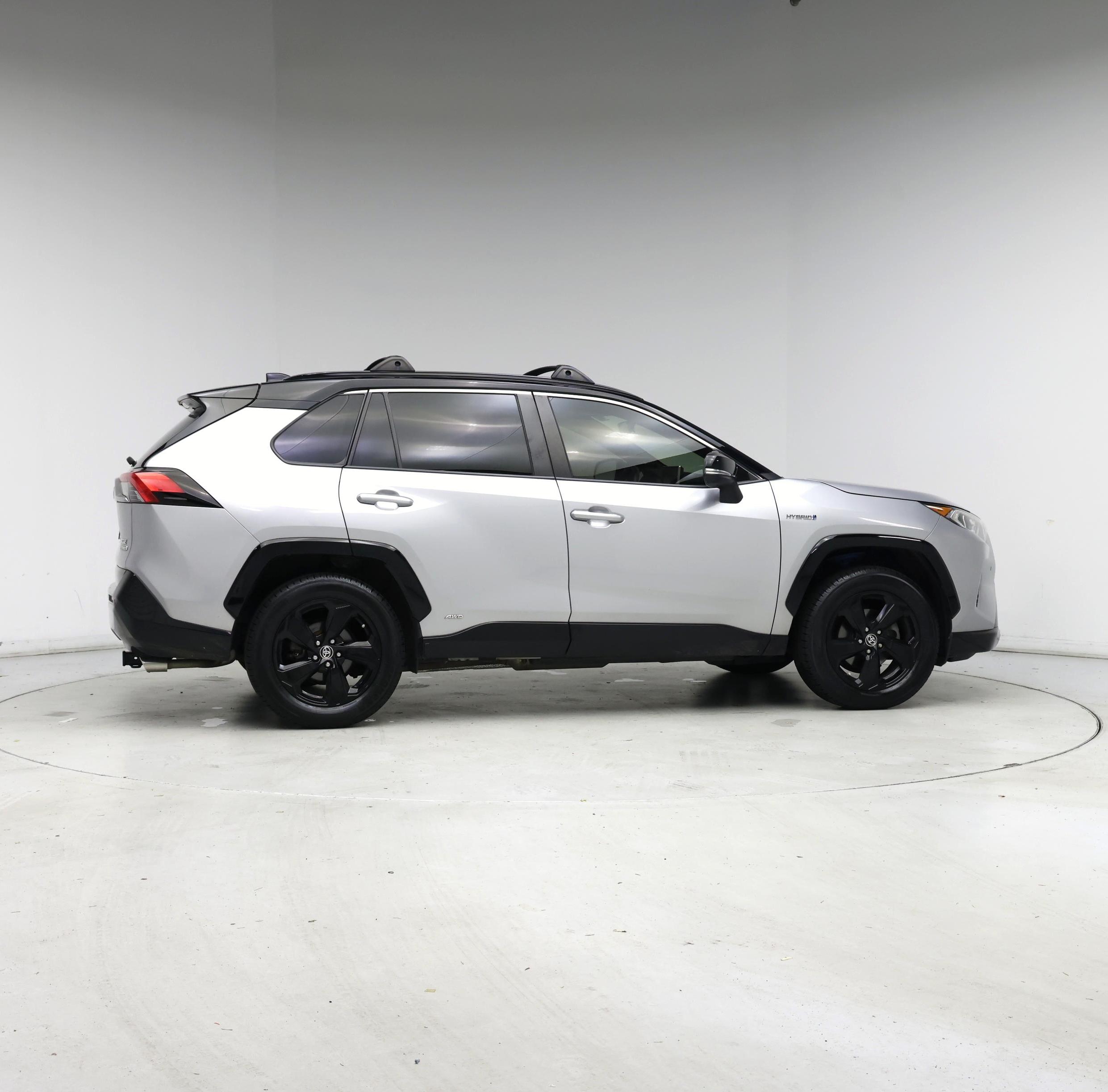 Thumbnail: 2020 Toyota RAV4 - 7
