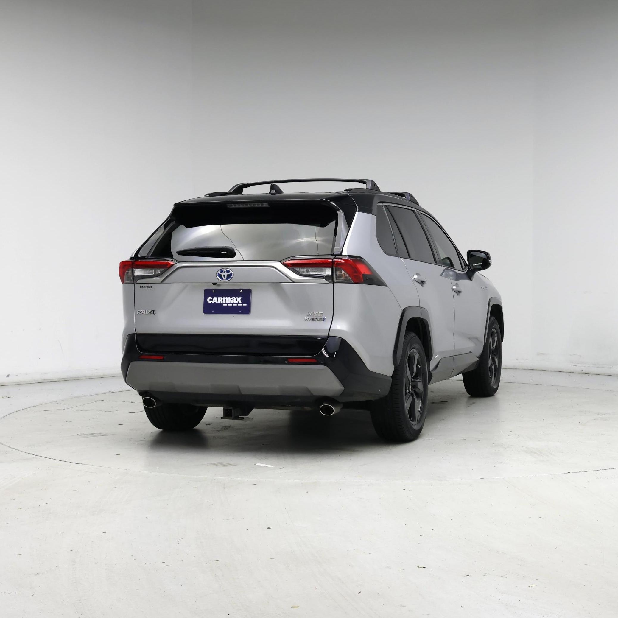 Thumbnail: 2020 Toyota RAV4 - 8