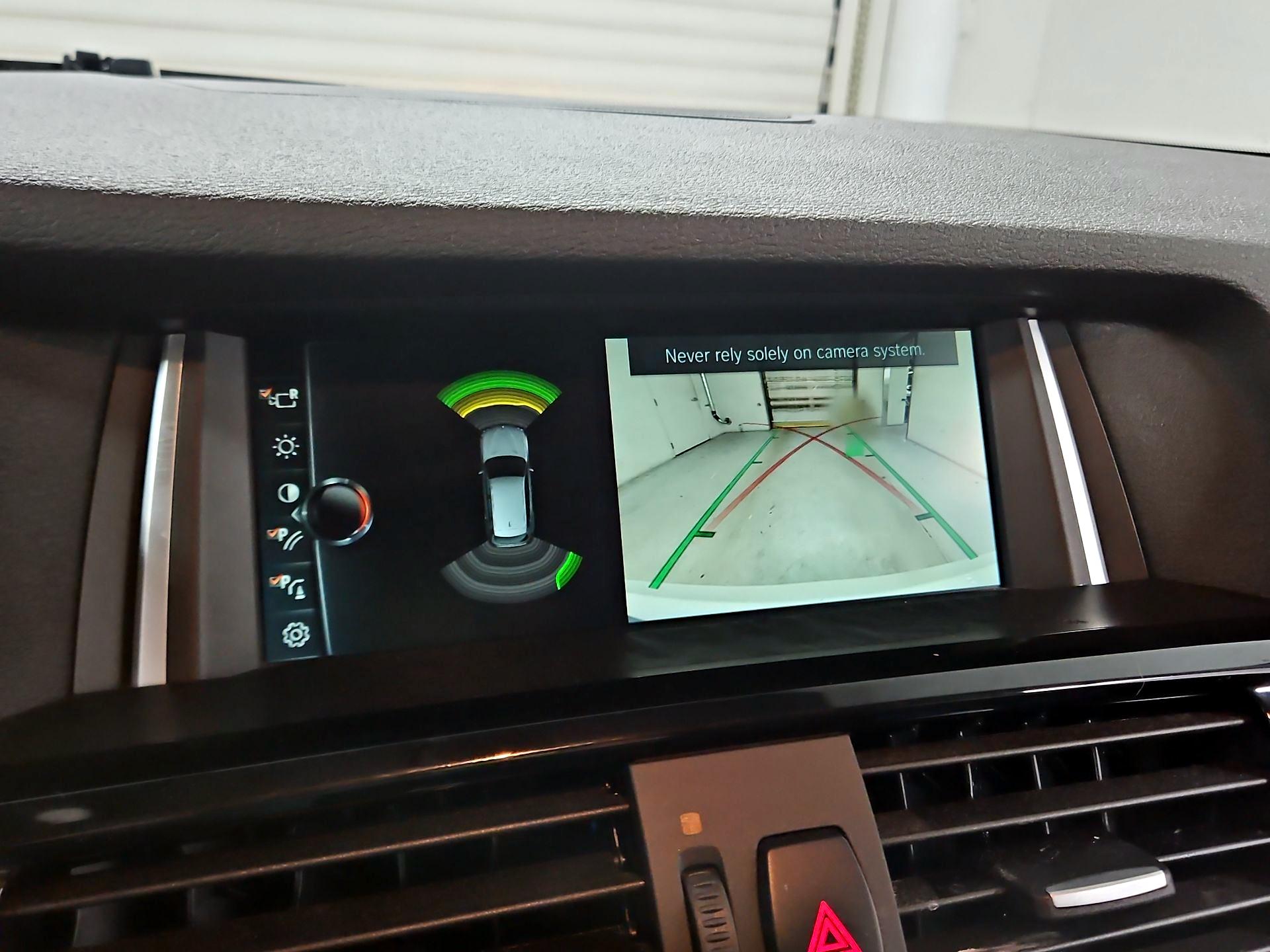 Thumbnail: 2017 BMW X3 - 15