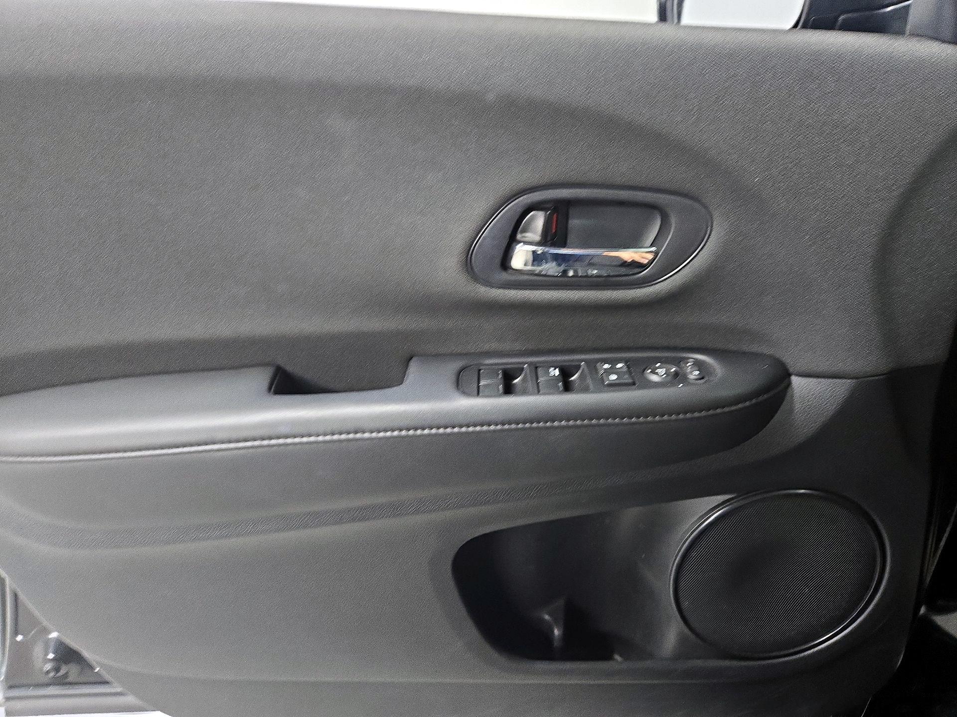 Thumbnail: 2022 Honda HR-V - 12