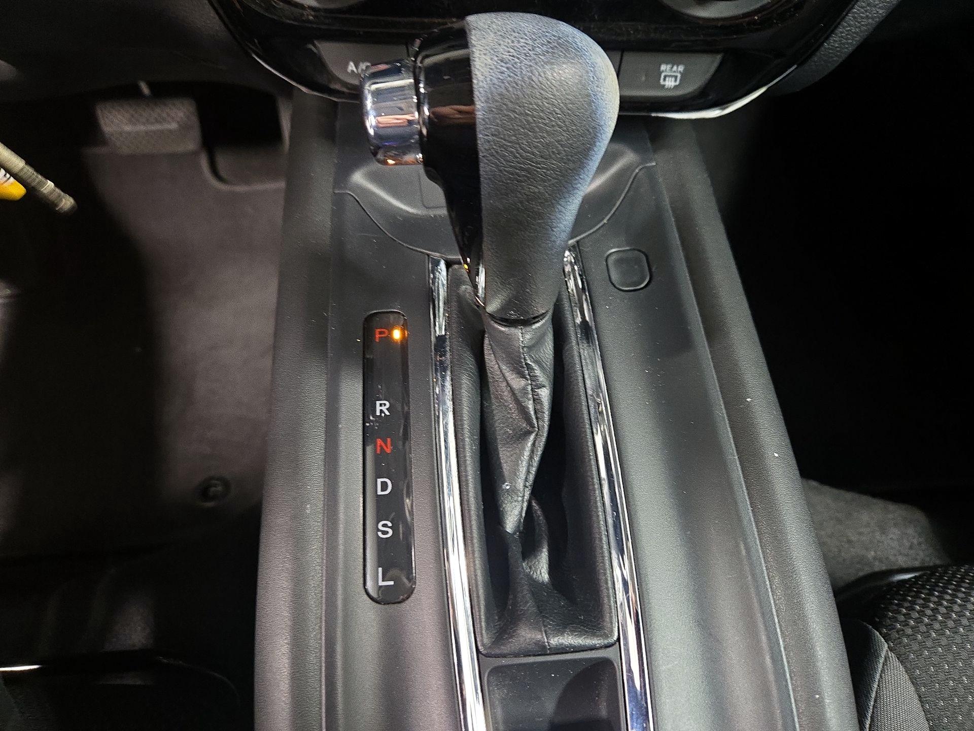 Thumbnail: 2022 Honda HR-V - 17