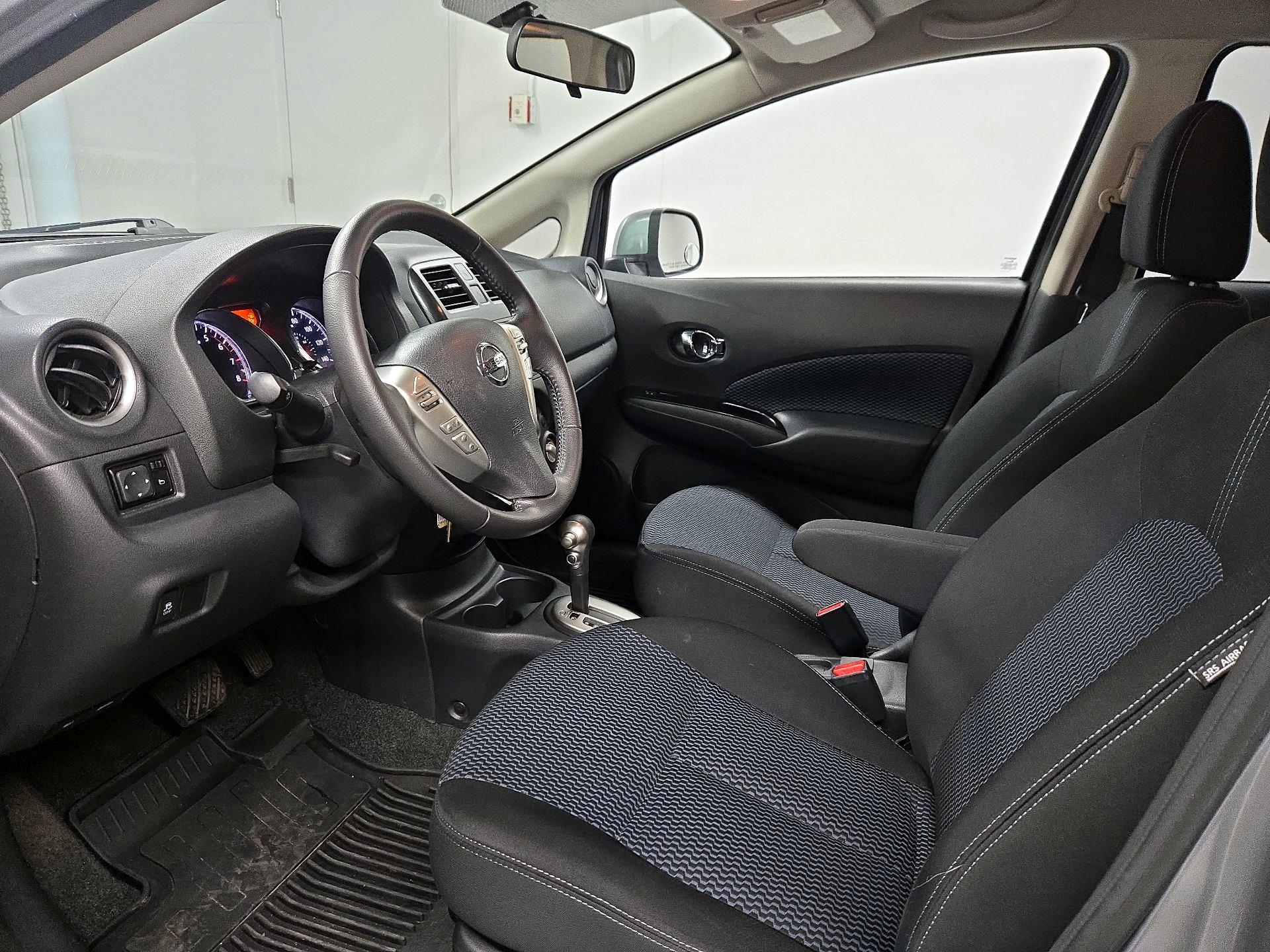 Thumbnail: 2014 Nissan Versa Note - 11