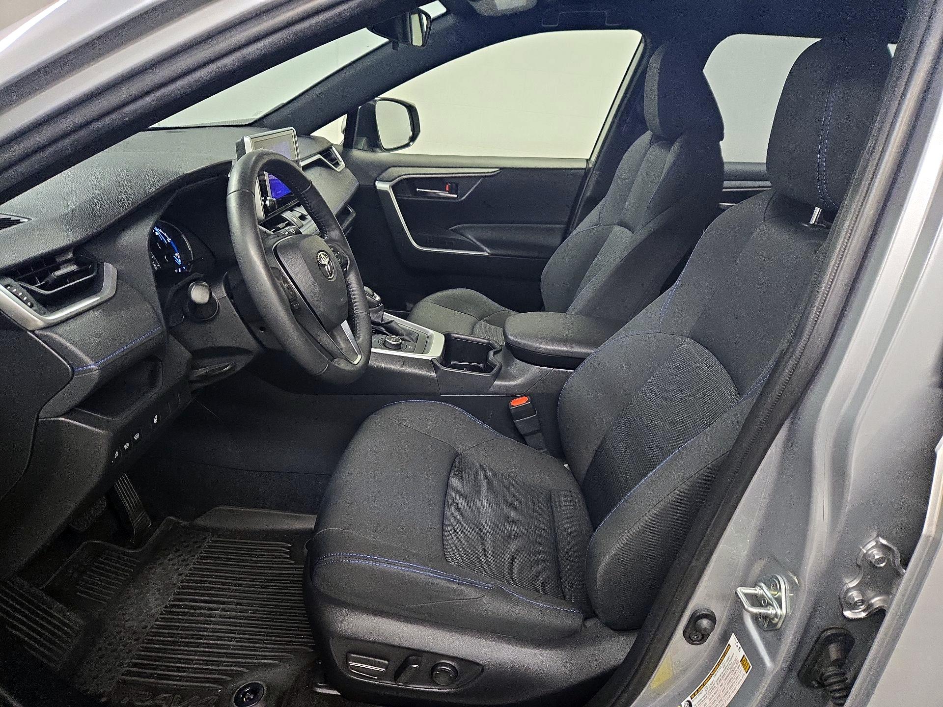 Thumbnail: 2023 Toyota RAV4 - 11