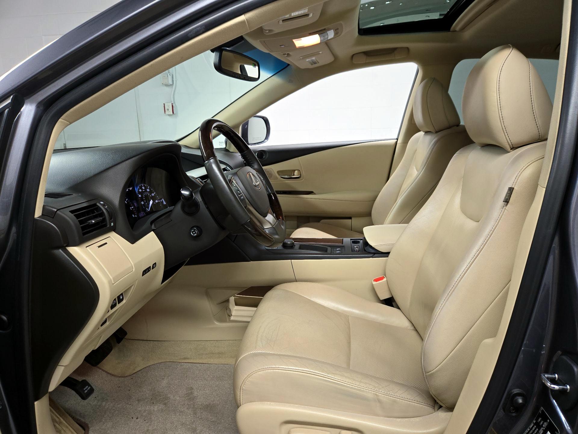 Thumbnail: 2015 Lexus RX - 11