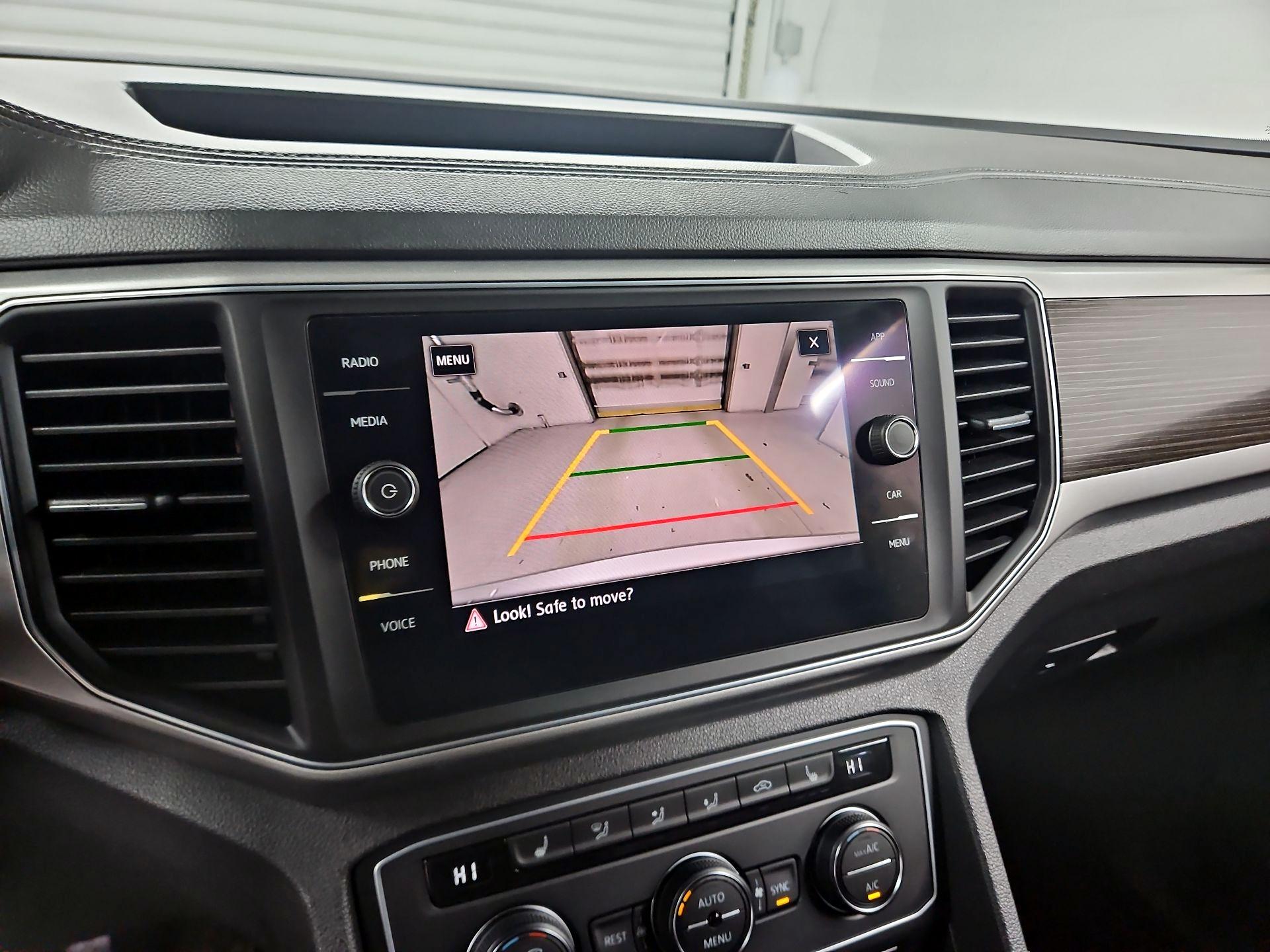 Thumbnail: 2018 Volkswagen Atlas - 14