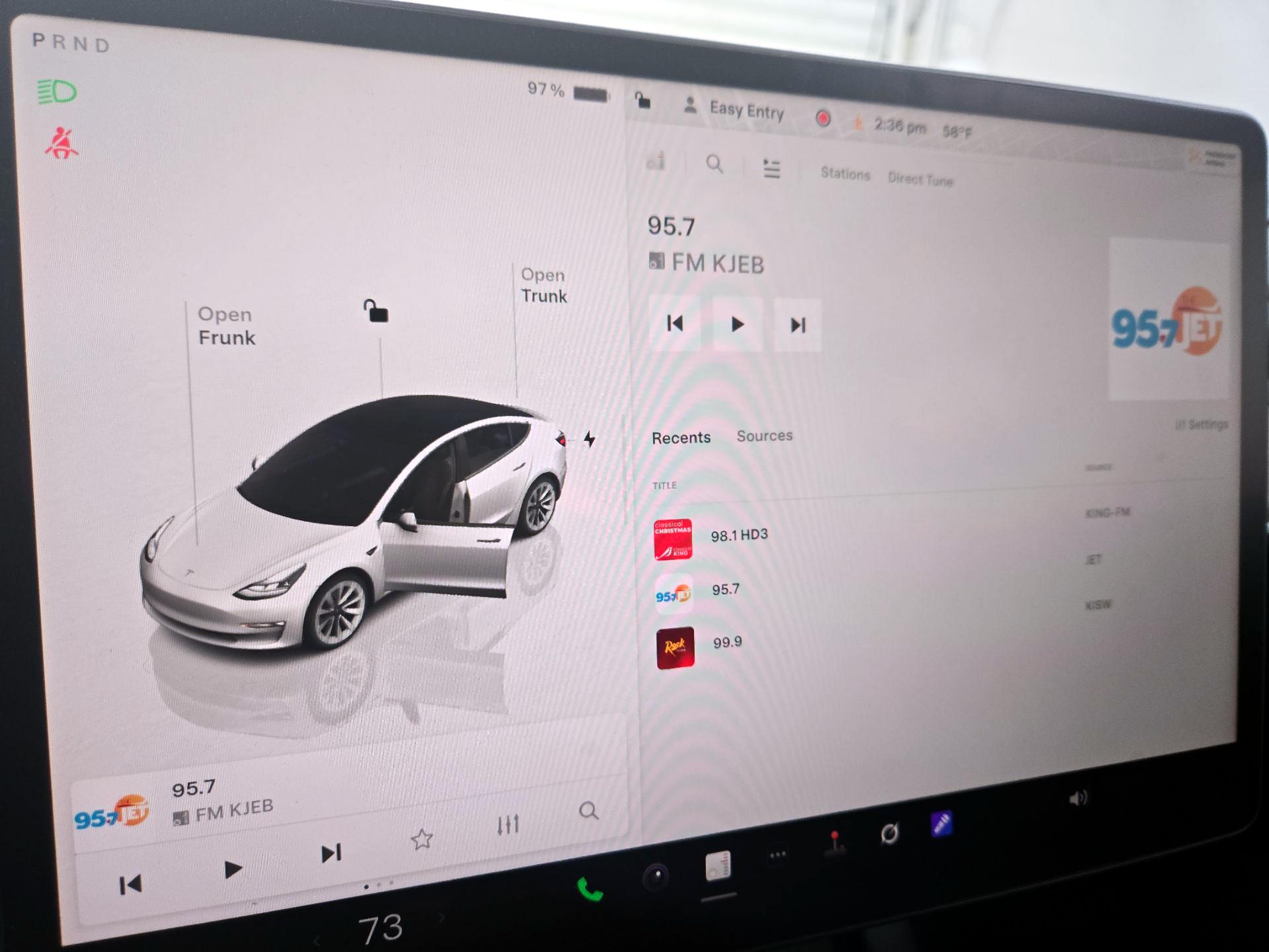 Thumbnail: 2023 Tesla Model 3 - 15