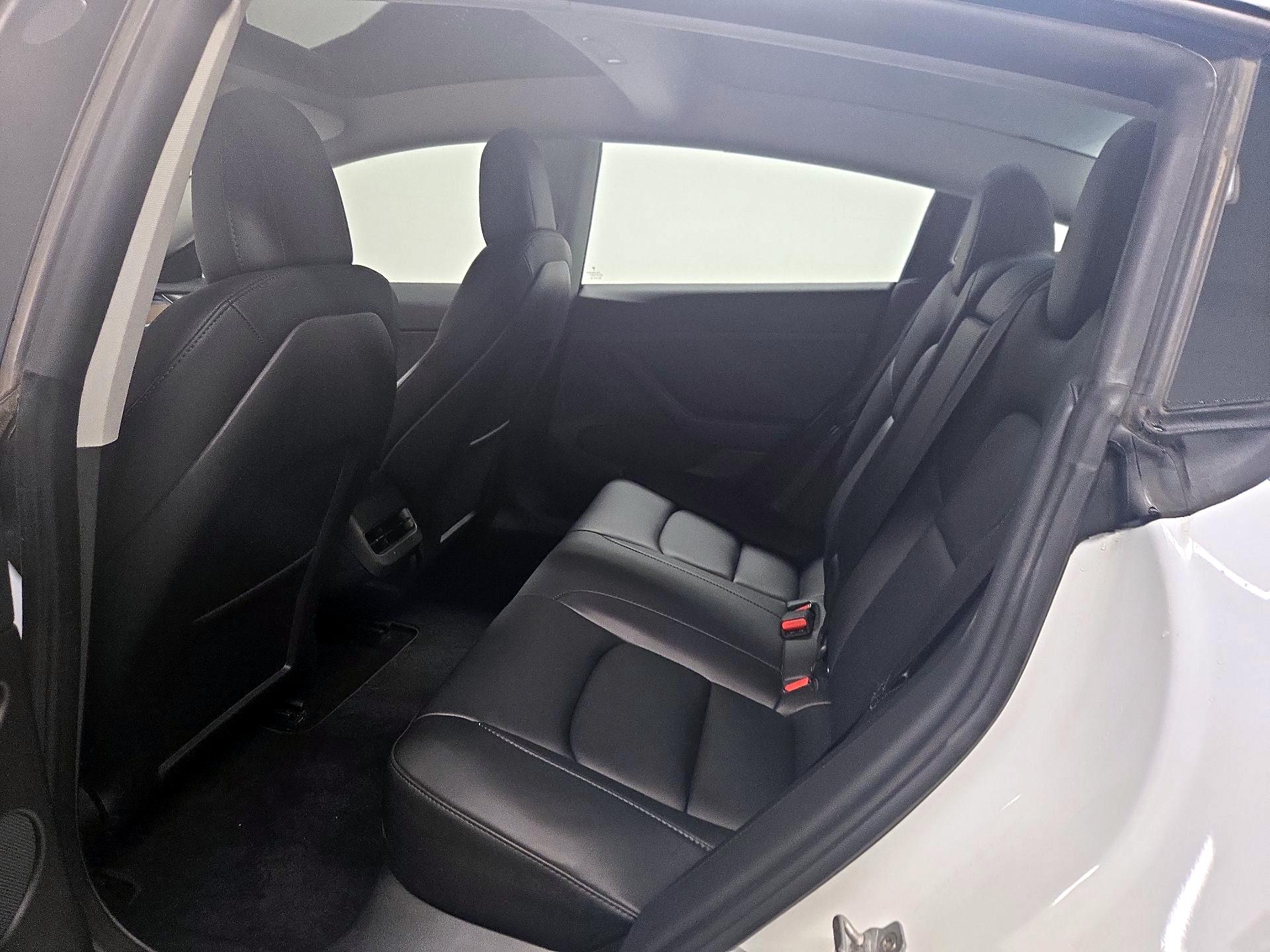 Thumbnail: 2023 Tesla Model 3 - 20