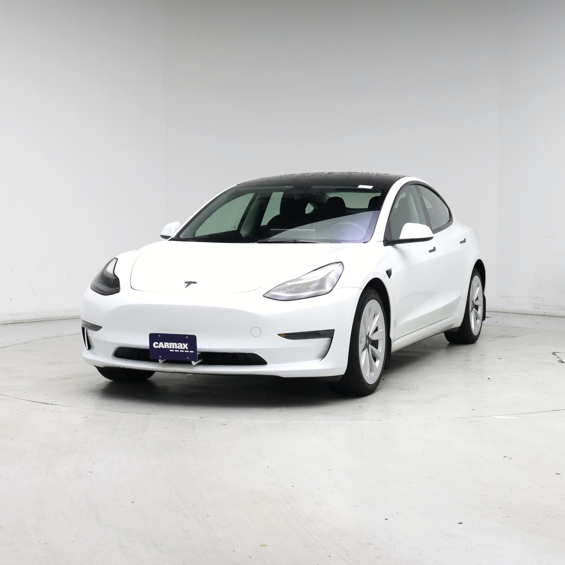Thumbnail: 2023 Tesla Model 3 - 4