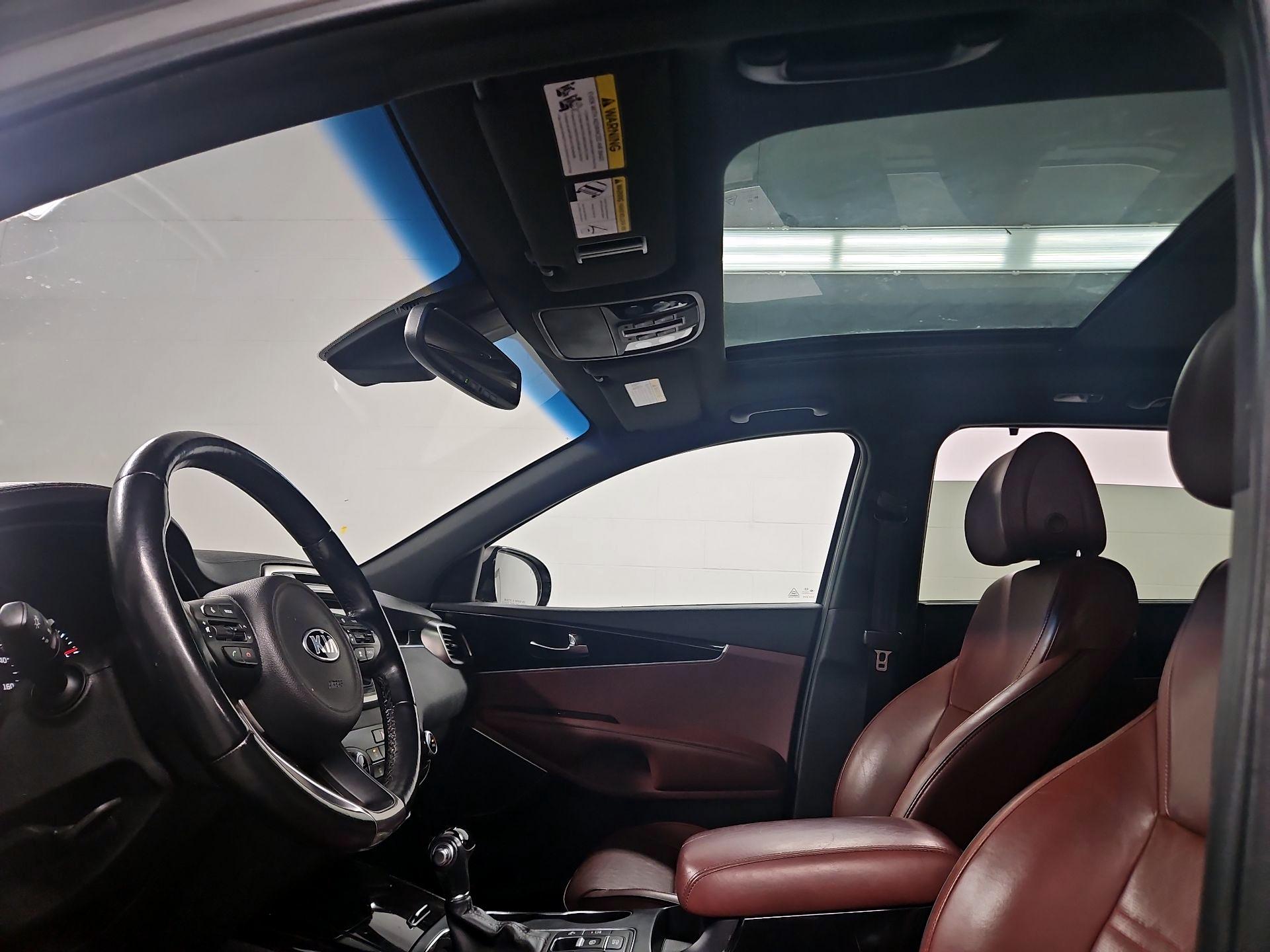 Thumbnail: 2016 Kia Sorento - 20