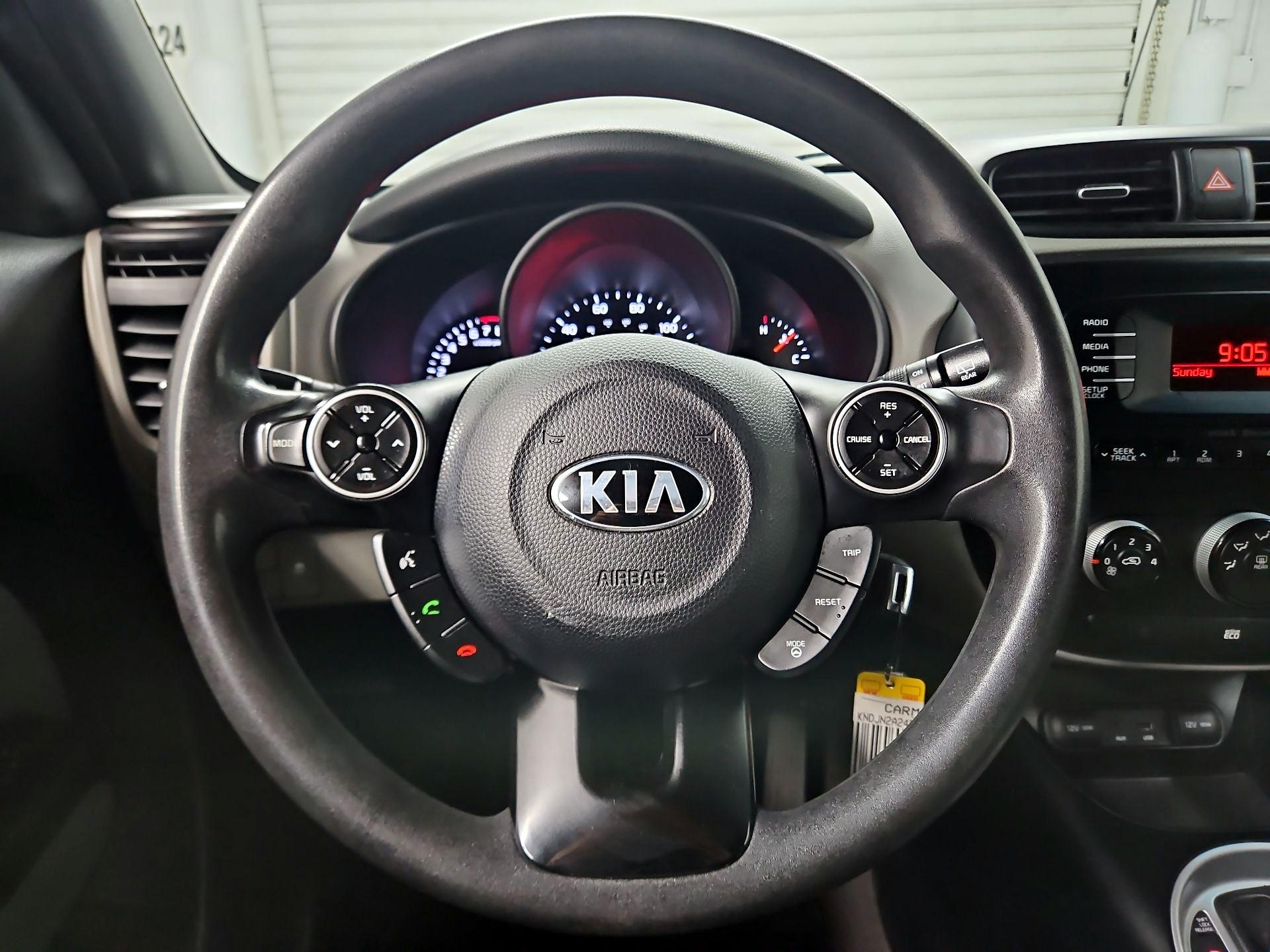 Thumbnail: 2014 Kia Soul - 10