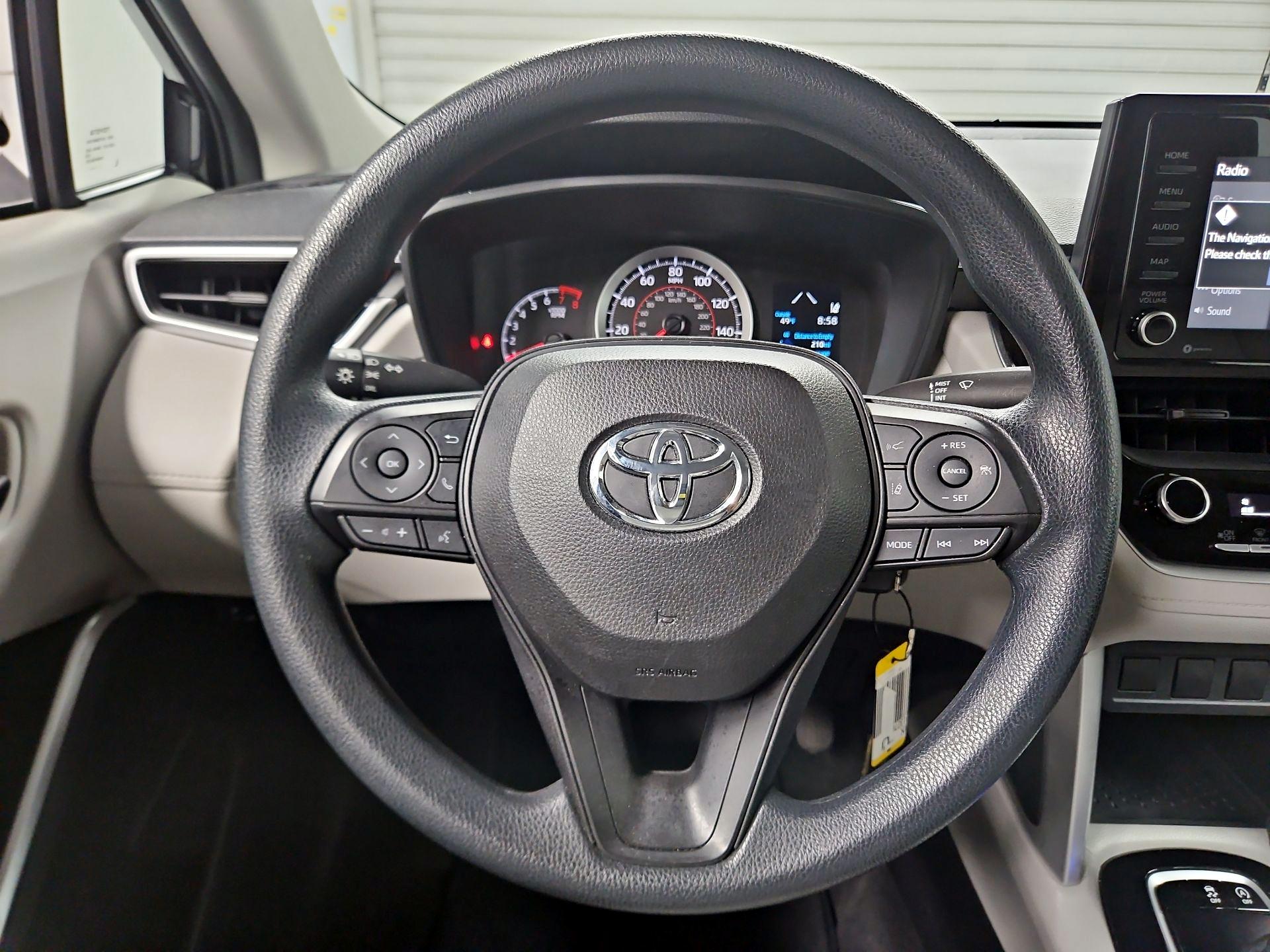 Thumbnail: 2022 Toyota Corolla Cross - 10