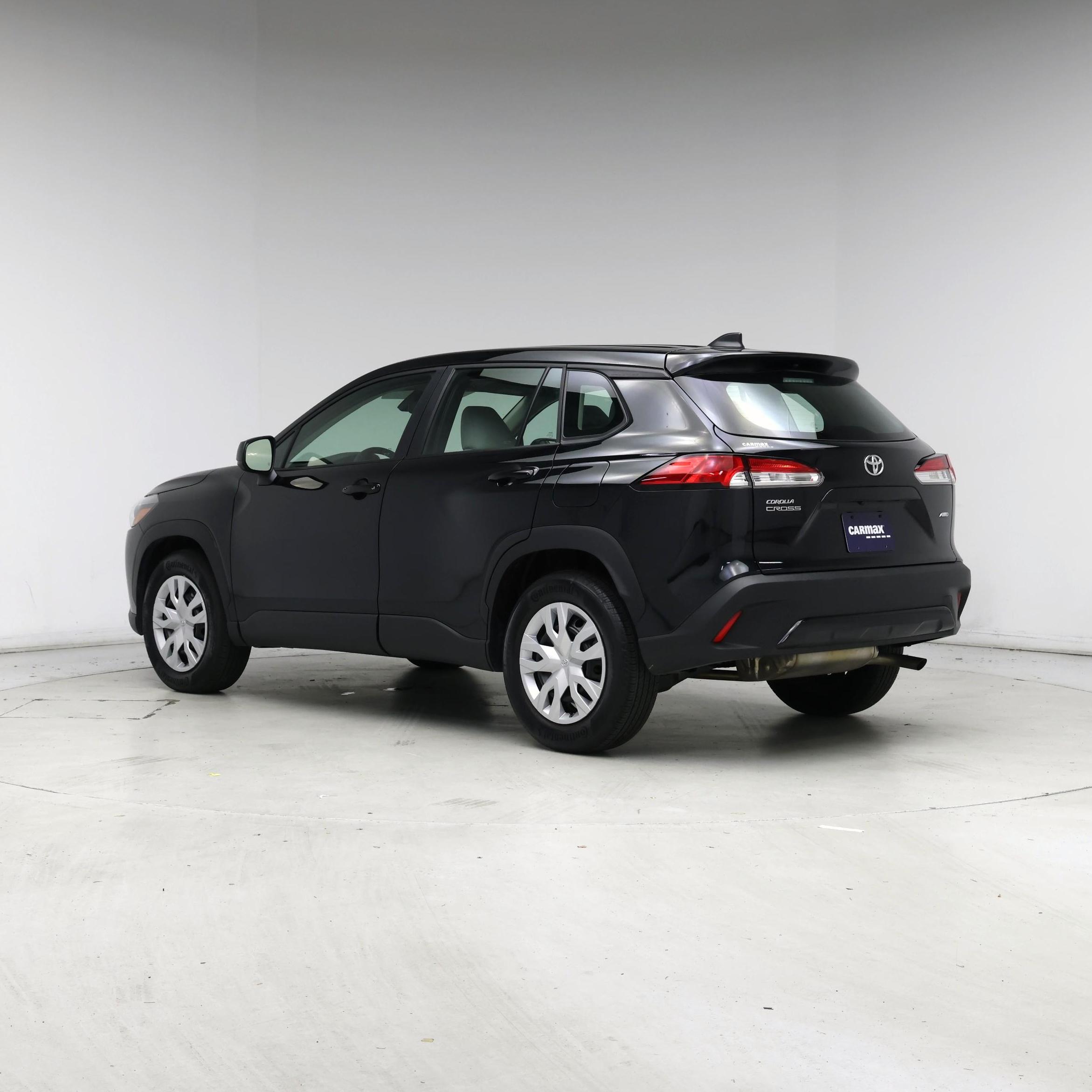 Thumbnail: 2022 Toyota Corolla Cross - 2