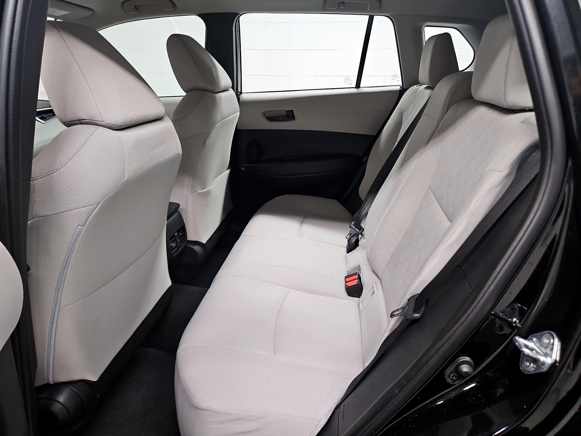 Thumbnail: 2022 Toyota Corolla Cross - 19