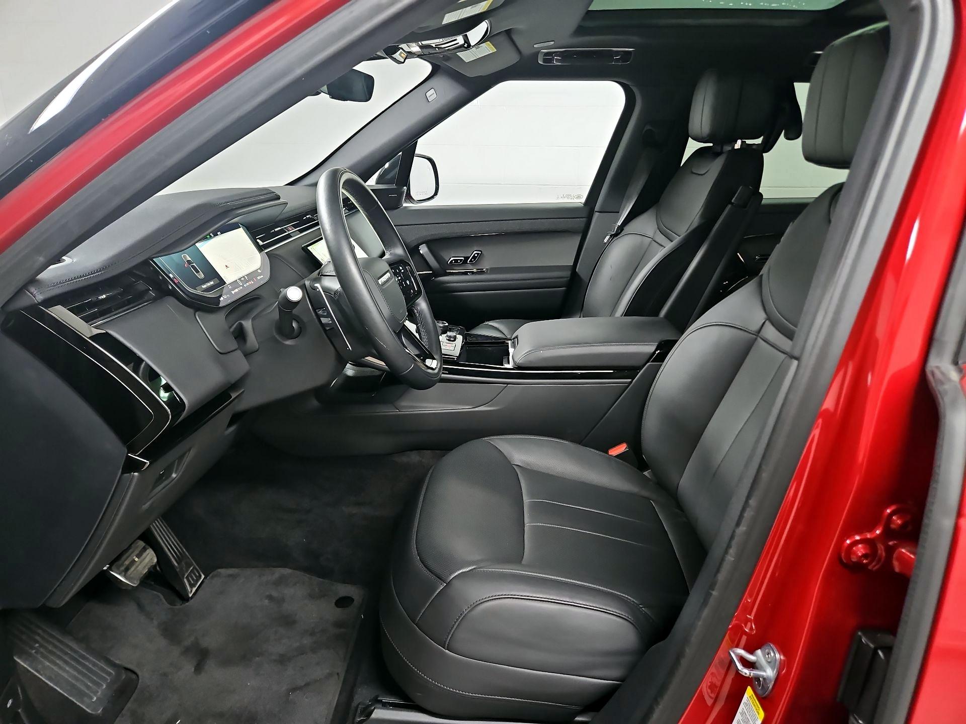 Thumbnail: 2023 Land Rover Range Rover Sport - 11