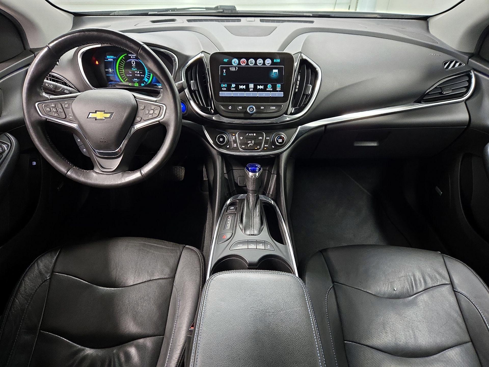 Thumbnail: 2017 Chevrolet Volt - 9