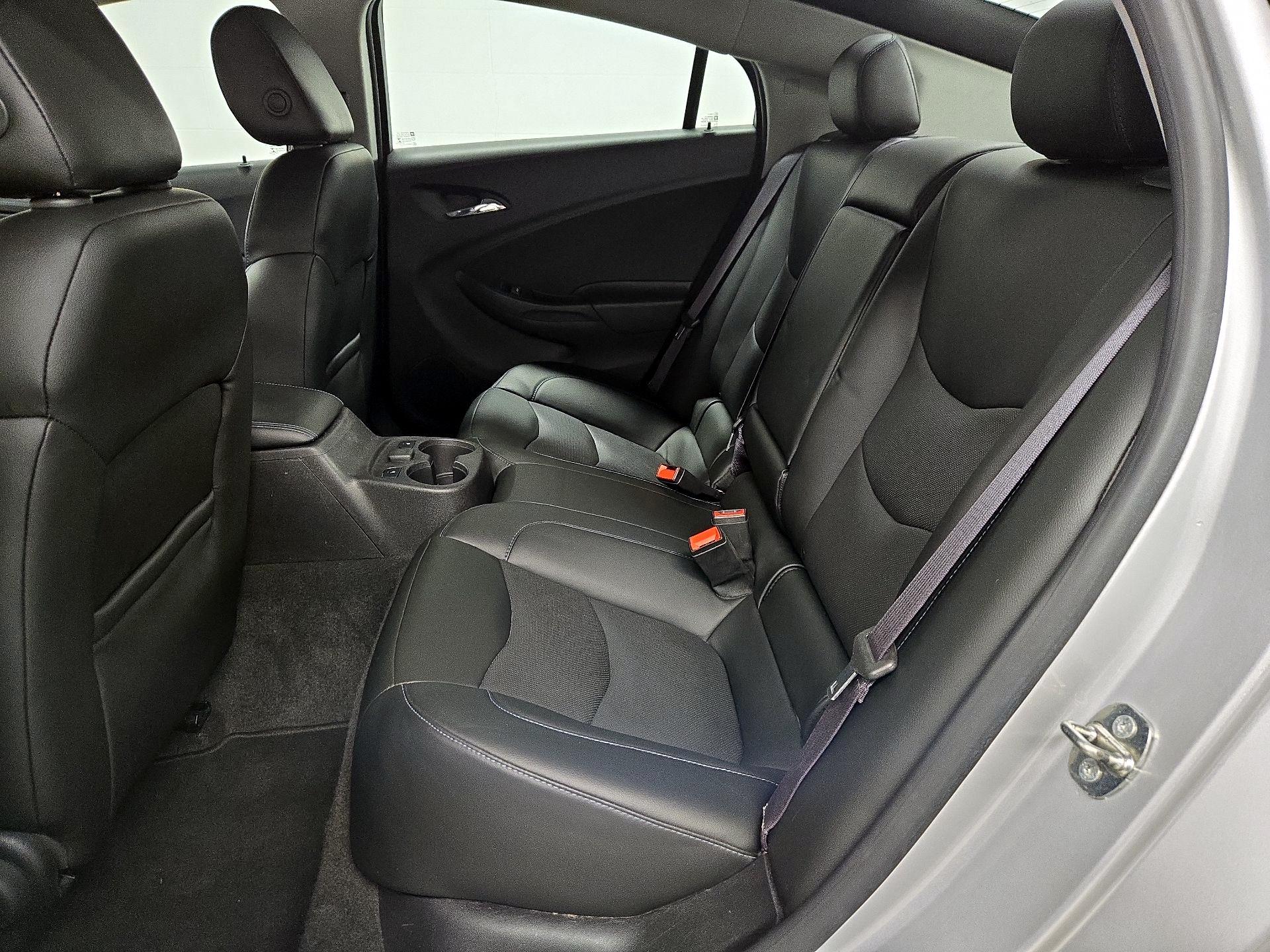 Thumbnail: 2017 Chevrolet Volt - 19