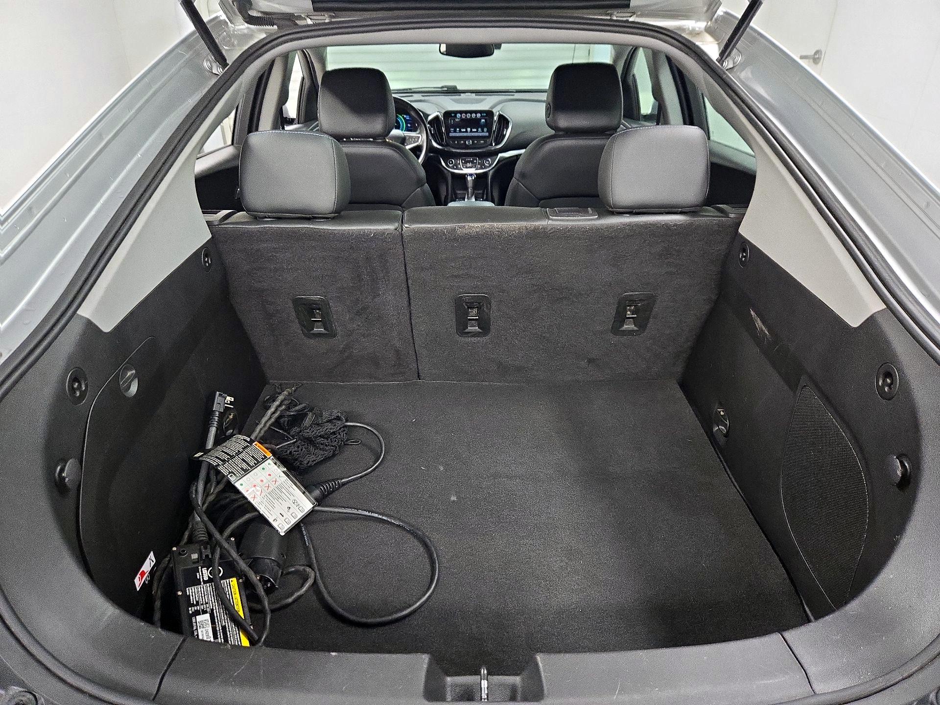 Thumbnail: 2017 Chevrolet Volt - 20