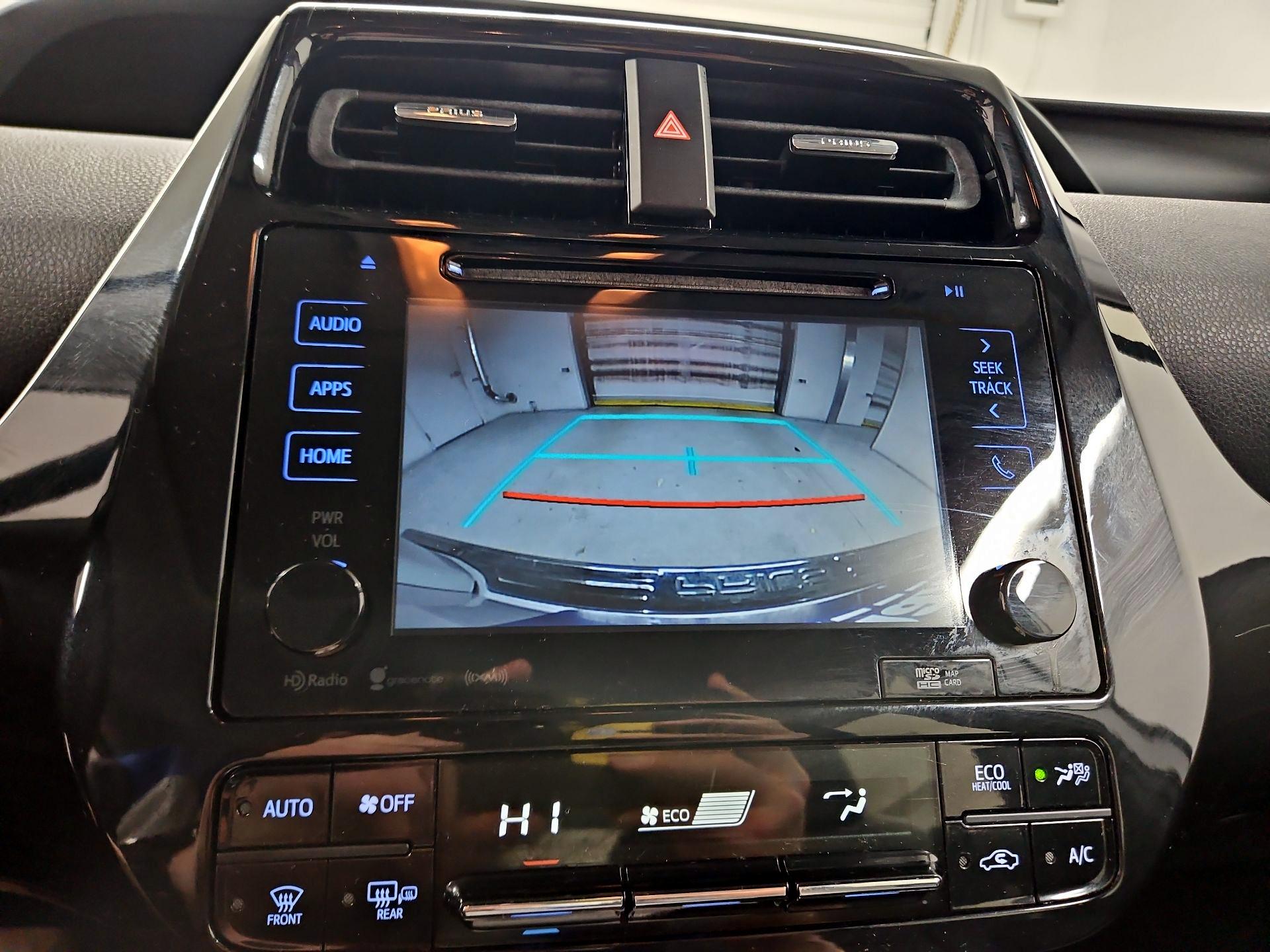 Thumbnail: 2016 Toyota Prius - 15