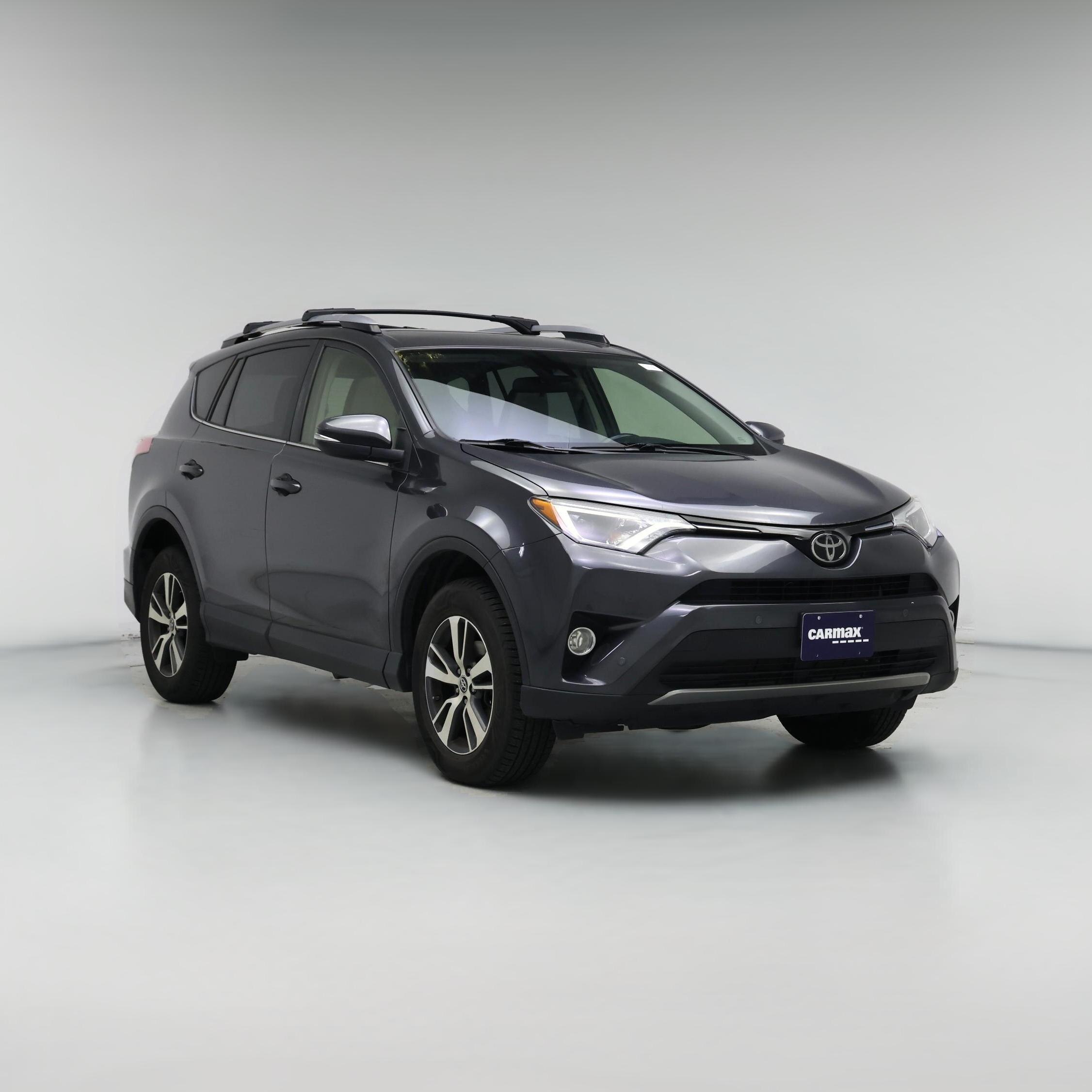 Thumbnail: 2018 Toyota RAV4 - 1