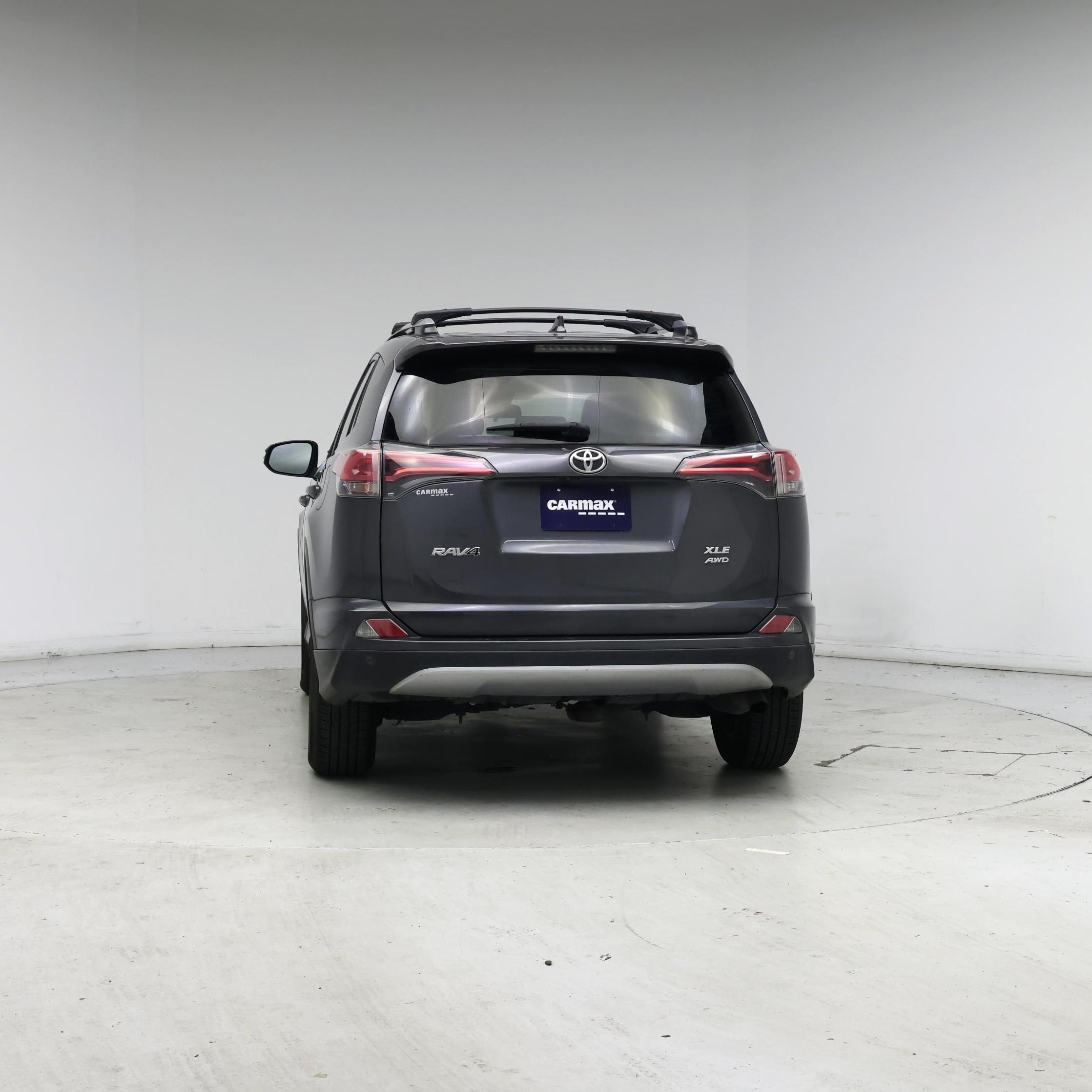 Thumbnail: 2018 Toyota RAV4 - 6