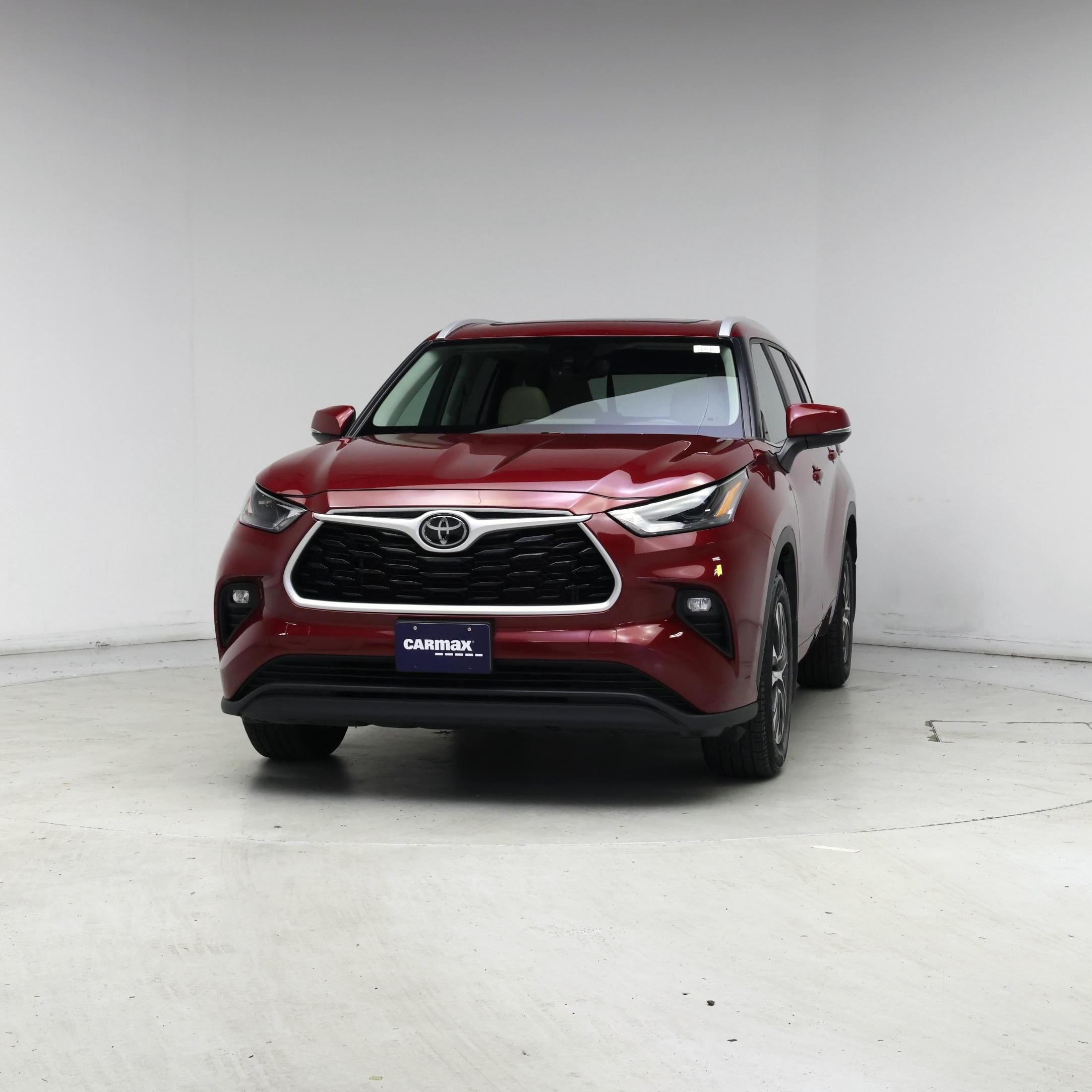 Thumbnail: 2023 Toyota Highlander - 4