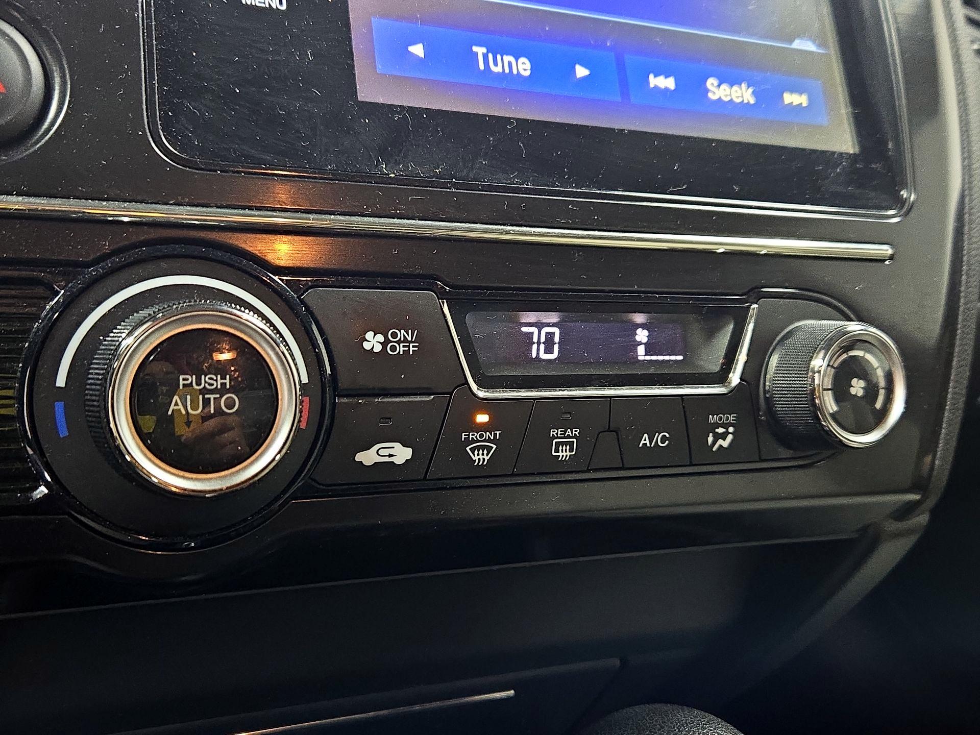 Thumbnail: 2014 Honda Civic - 16