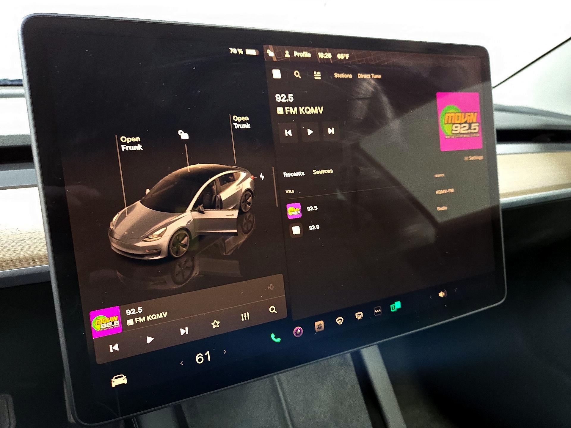 Thumbnail: 2023 Tesla Model 3 - 16