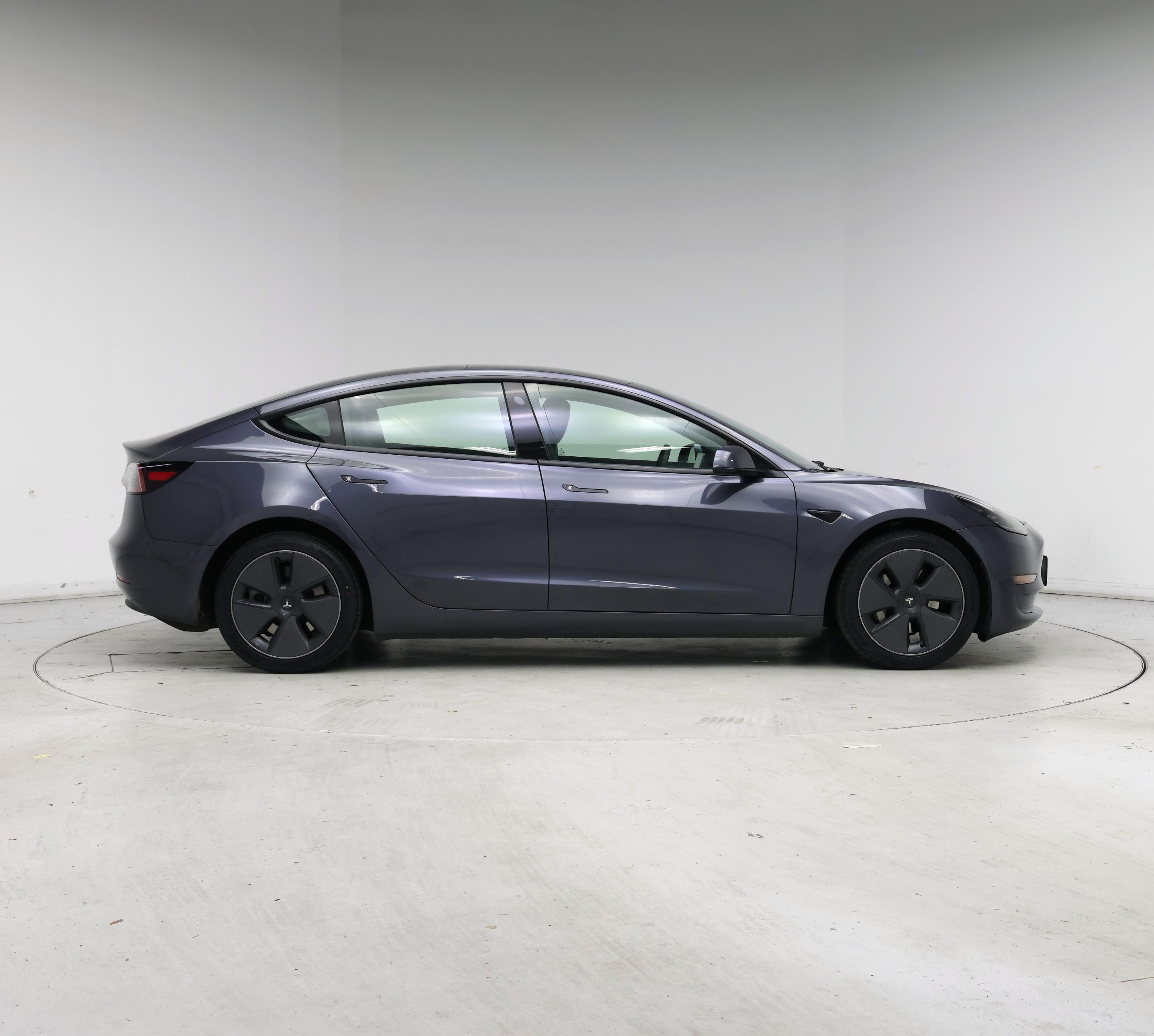 Thumbnail: 2023 Tesla Model 3 - 7