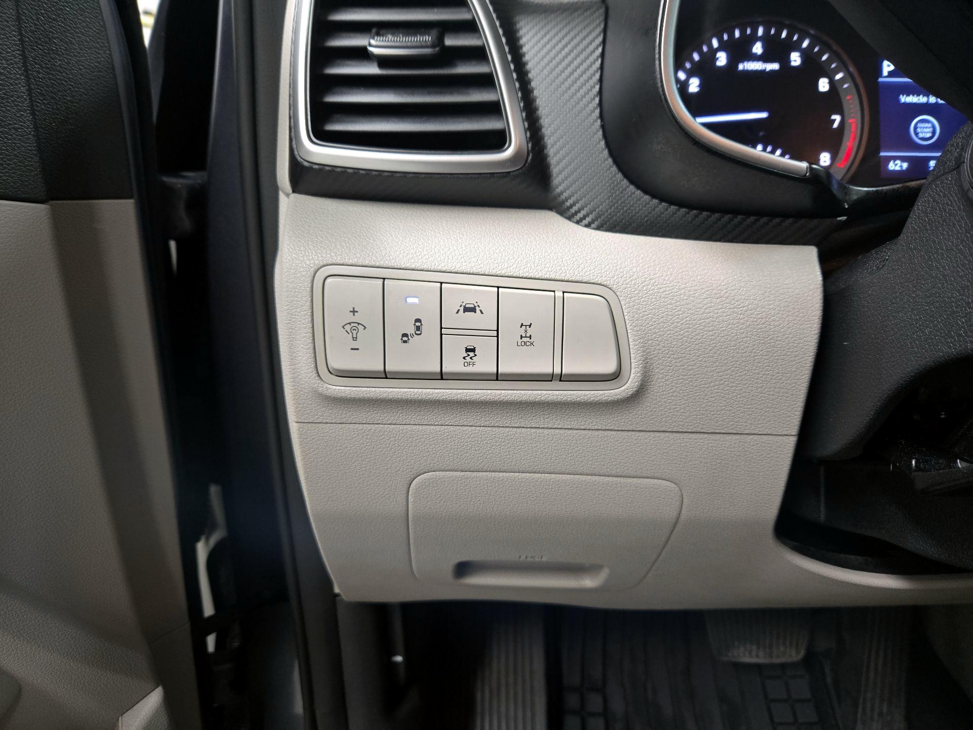 Thumbnail: 2019 Hyundai Tucson - 13