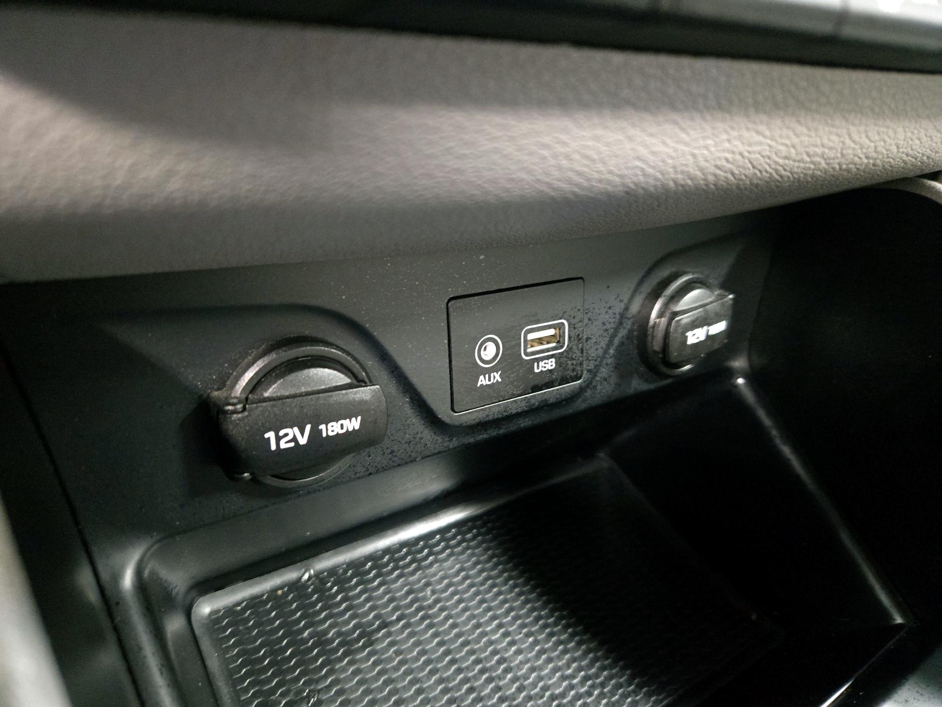 Thumbnail: 2019 Hyundai Tucson - 18